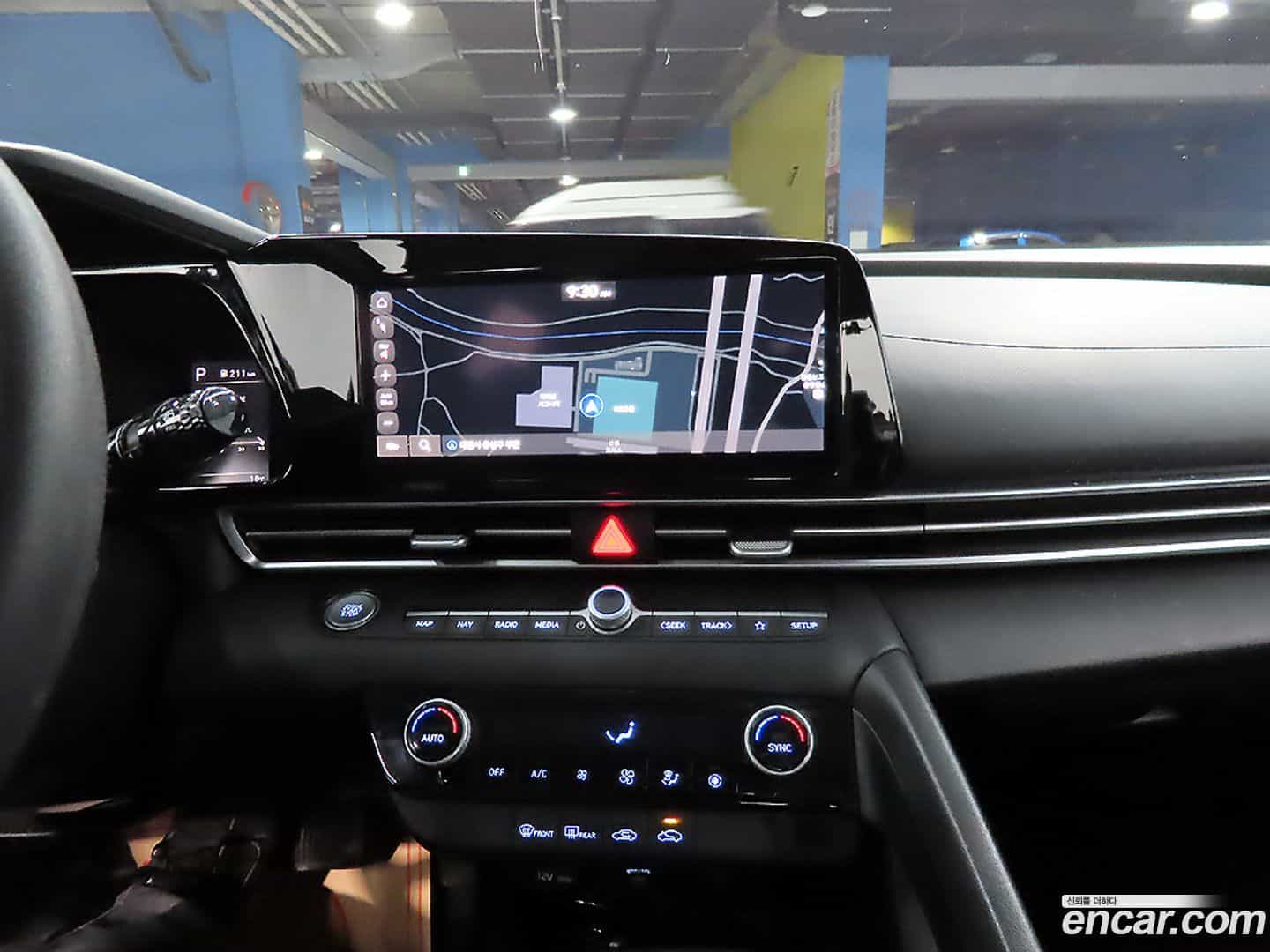 AVANTE Hyundai 2021.3-OPTION-016