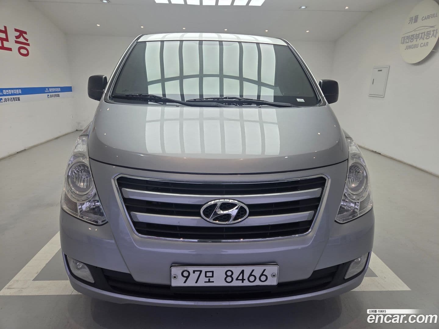Main__Slider__Photo:Starex Hyundai 2016.7-0