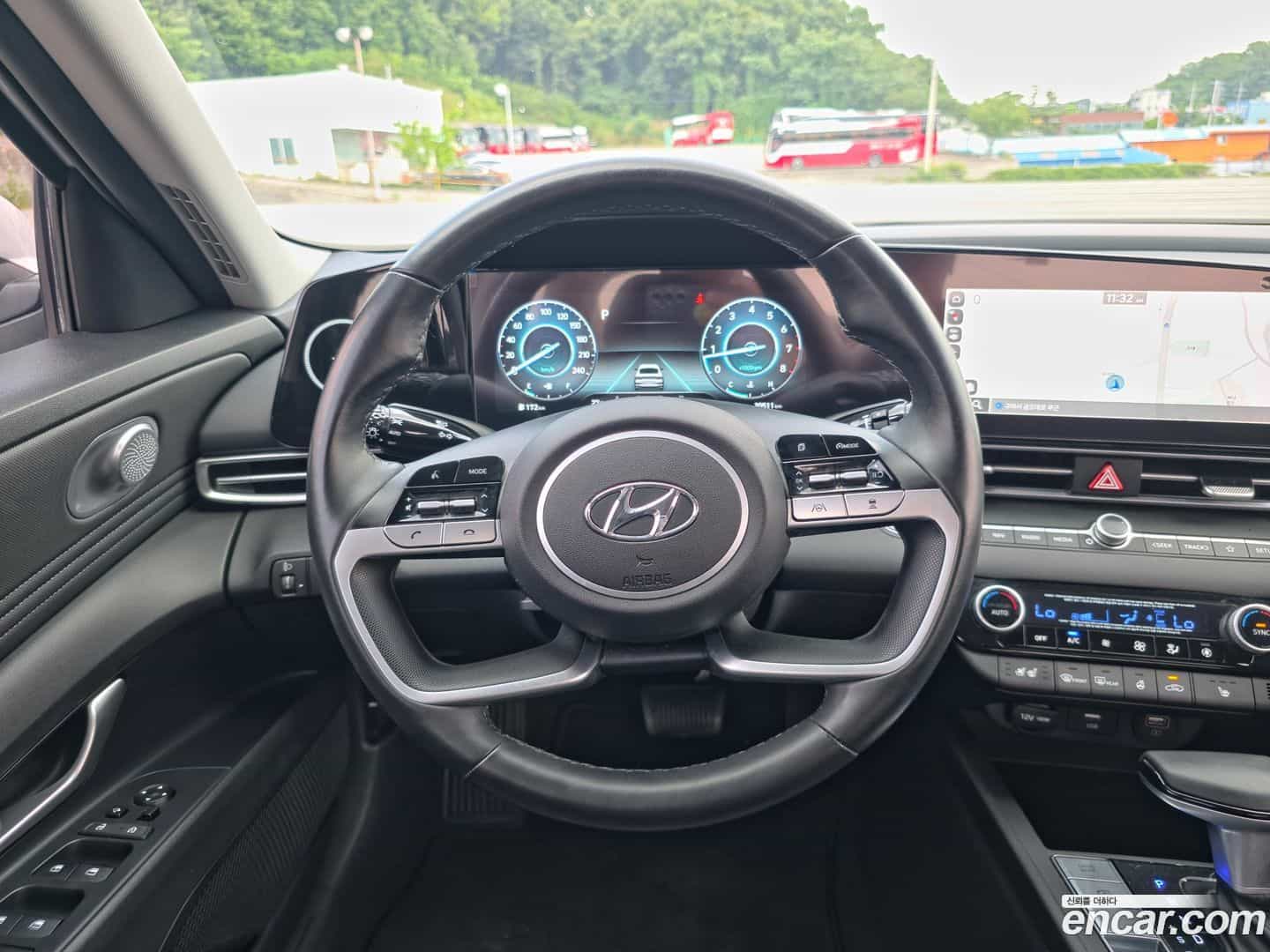 AVANTE Hyundai 2020.10-INNER-007