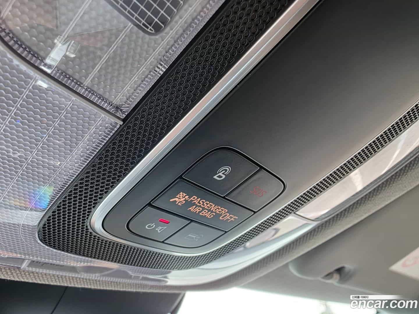 AVANTE Hyundai 2020.10-OPTION-022