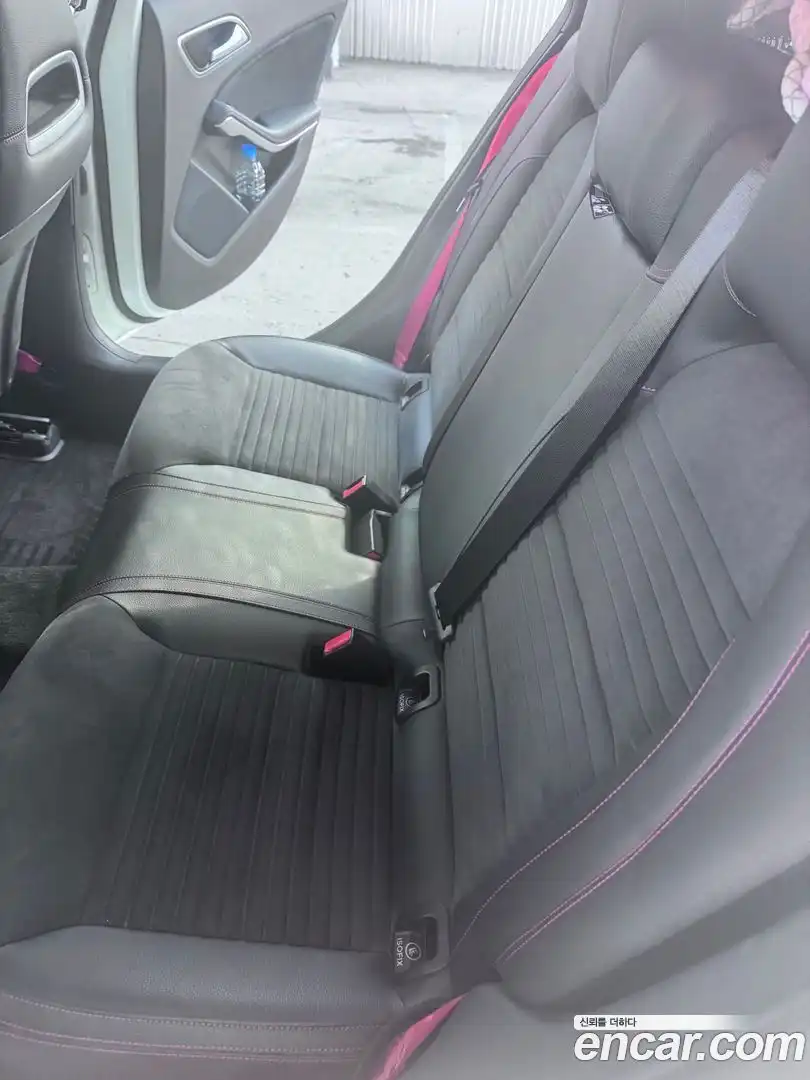 A-Class Mercedes-Benz 2016.11-INNER-007