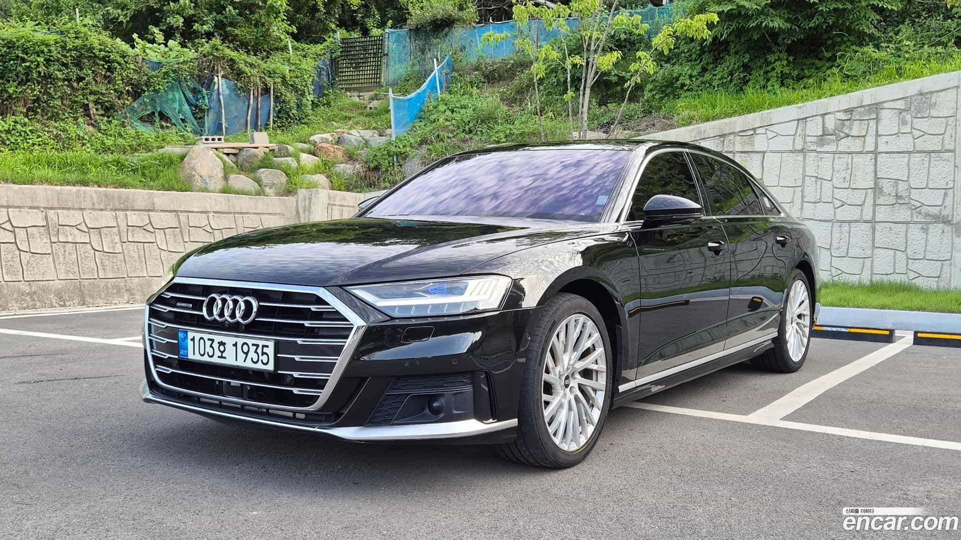 A8 Audi 2021.11-OUTER-001