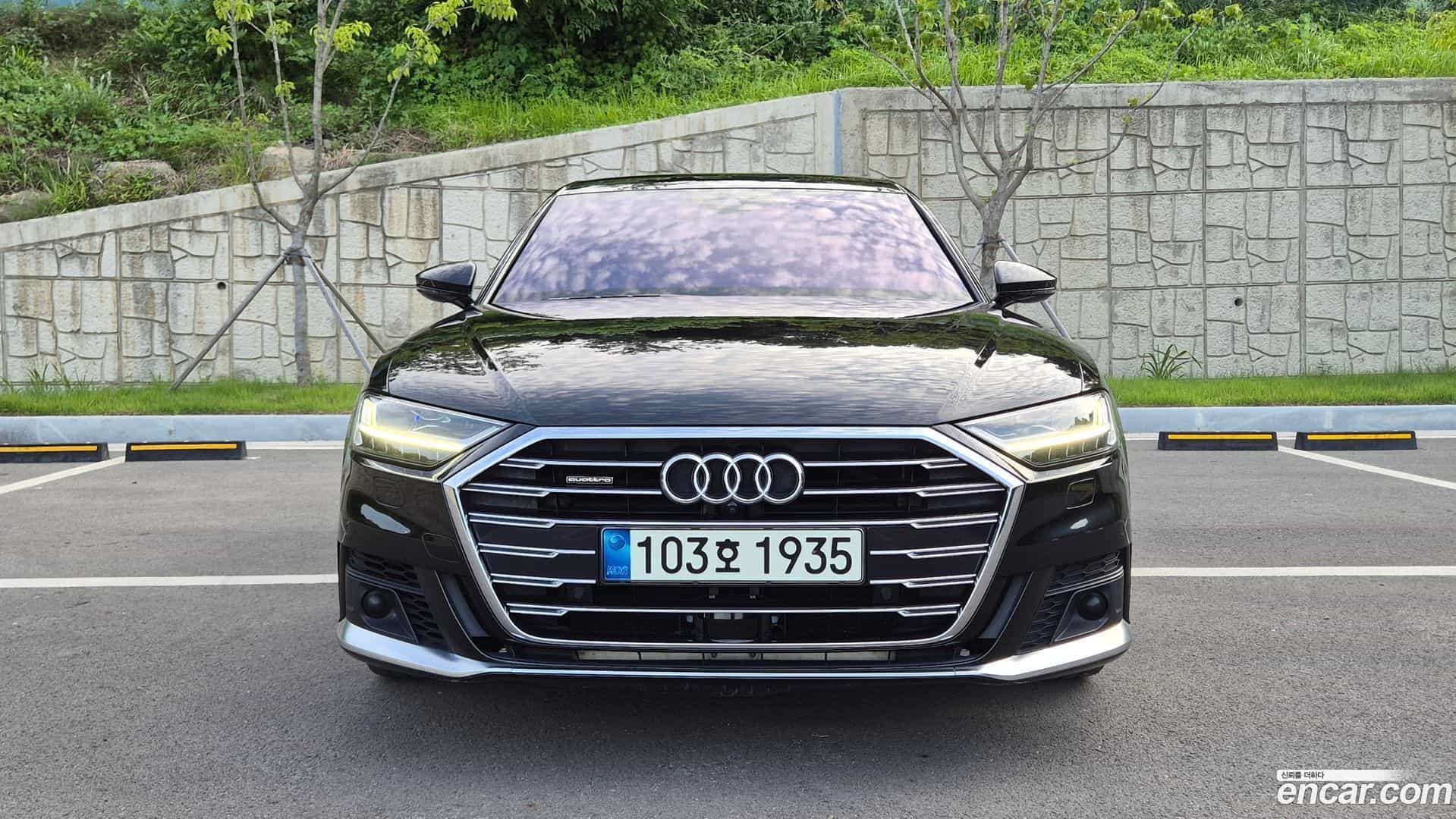 A8 Audi 2021.11-OUTER-002