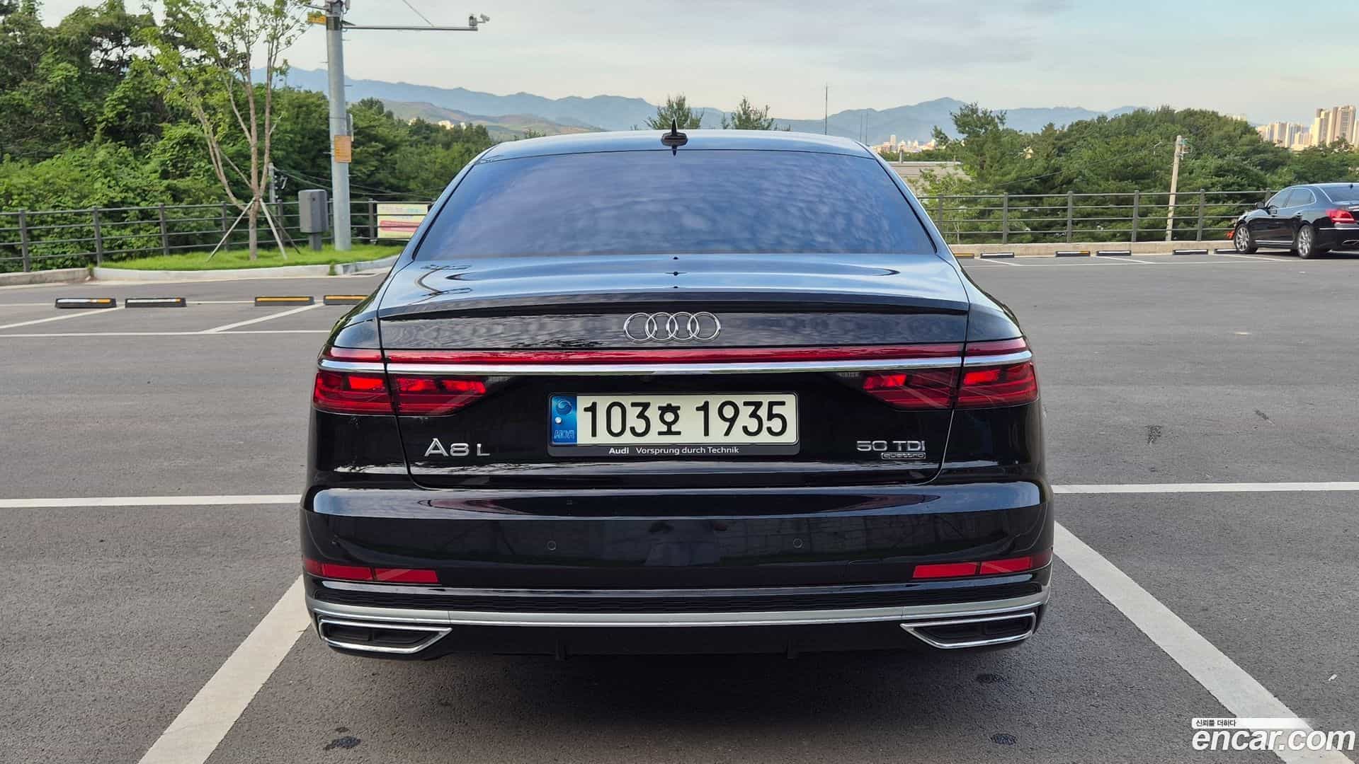 A8 Audi 2021.11-OUTER-005