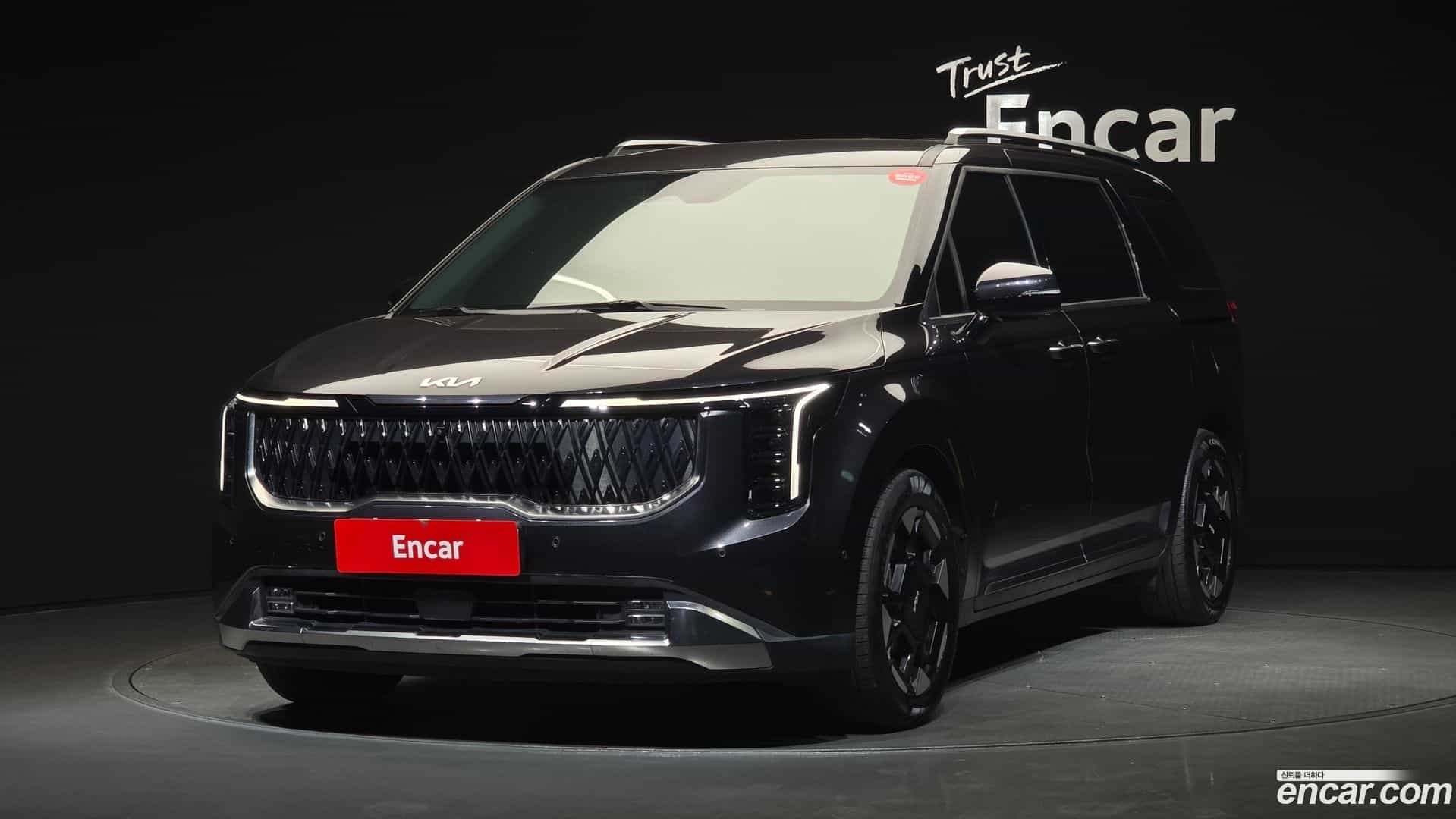 Canival Kia 2024.4-OUTER-001