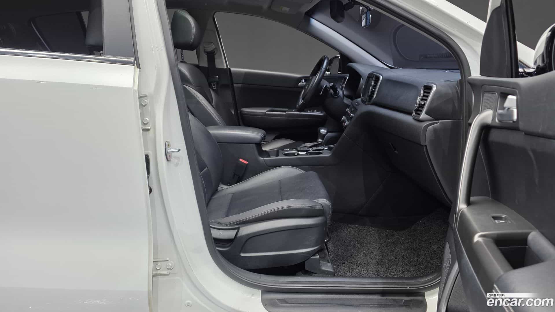 Sportage Kia 2017.6-INNER-036