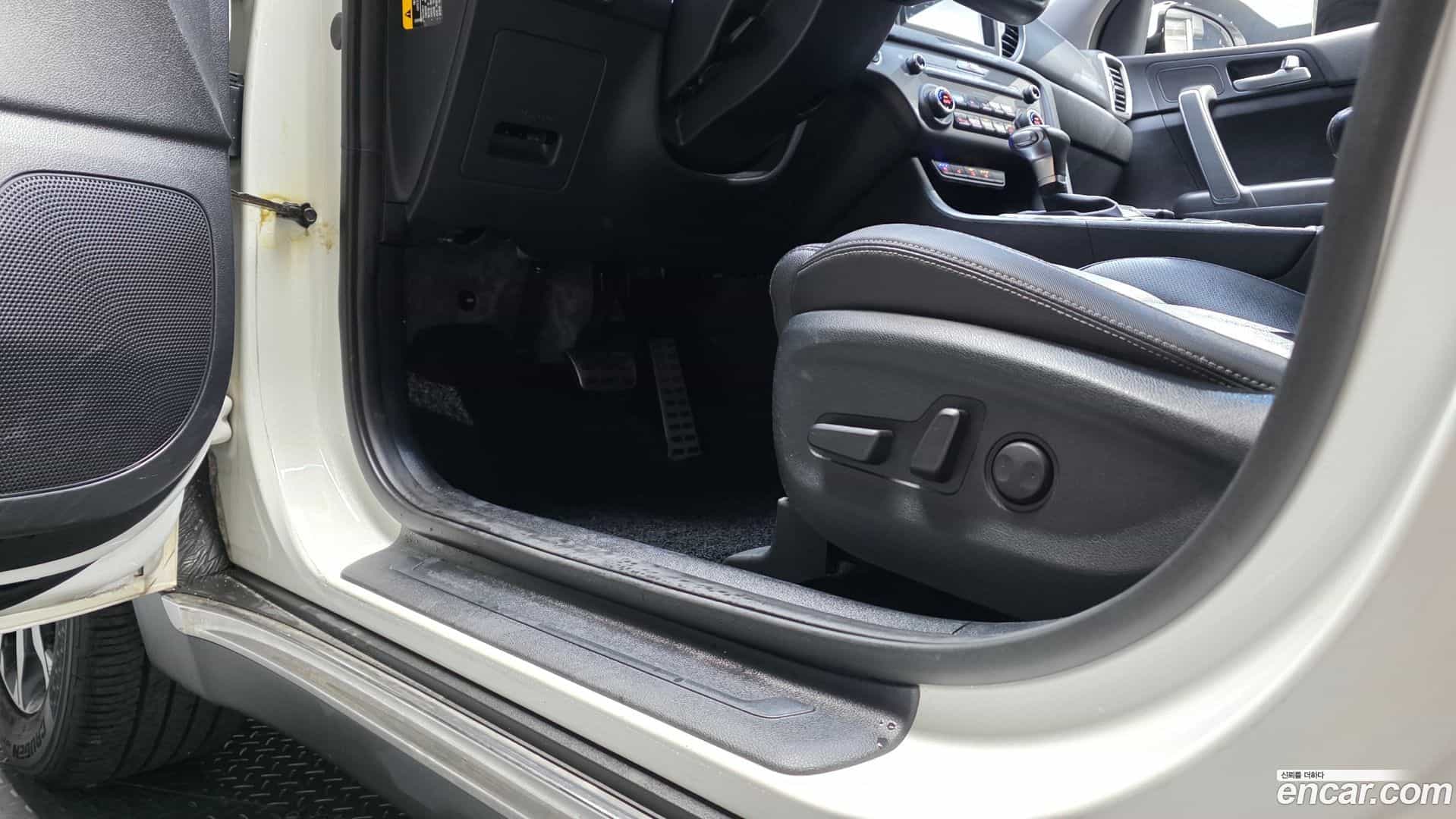 Sportage Kia 2017.6-OPTION-044