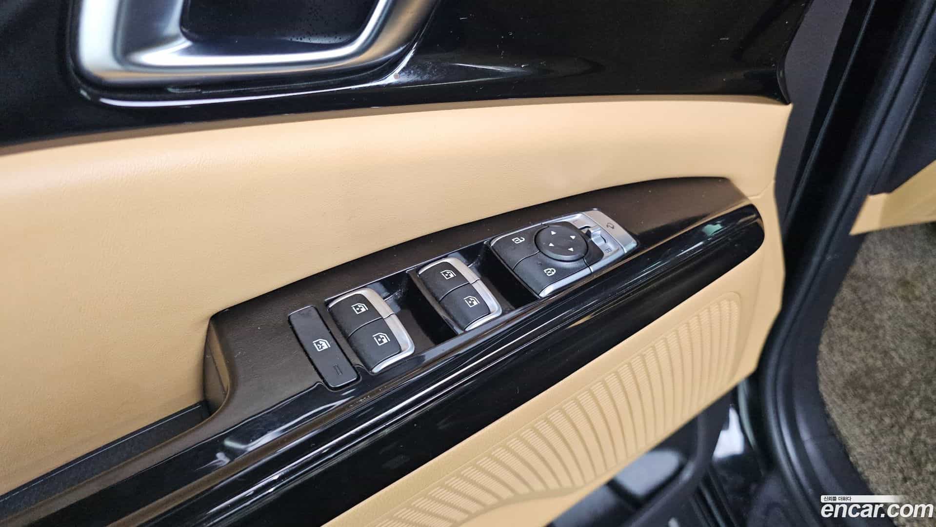 Canival Kia 2021.4-OPTION-021