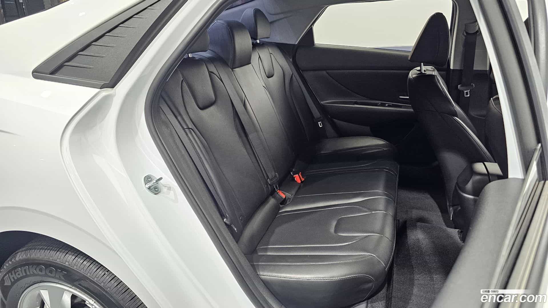 AVANTE Hyundai 2023.2-OPTION-016