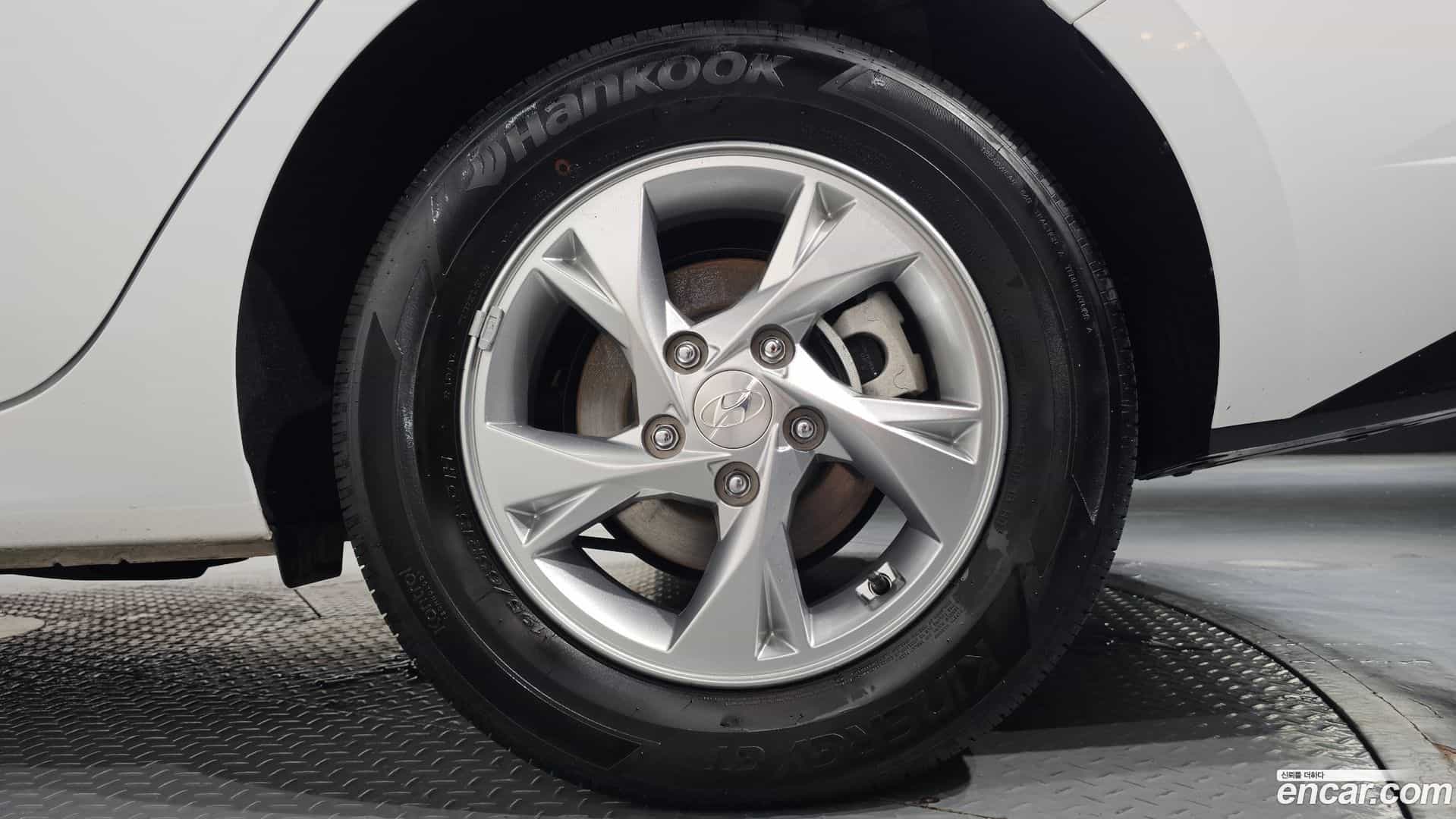 AVANTE Hyundai 2023.2-OUTER-031