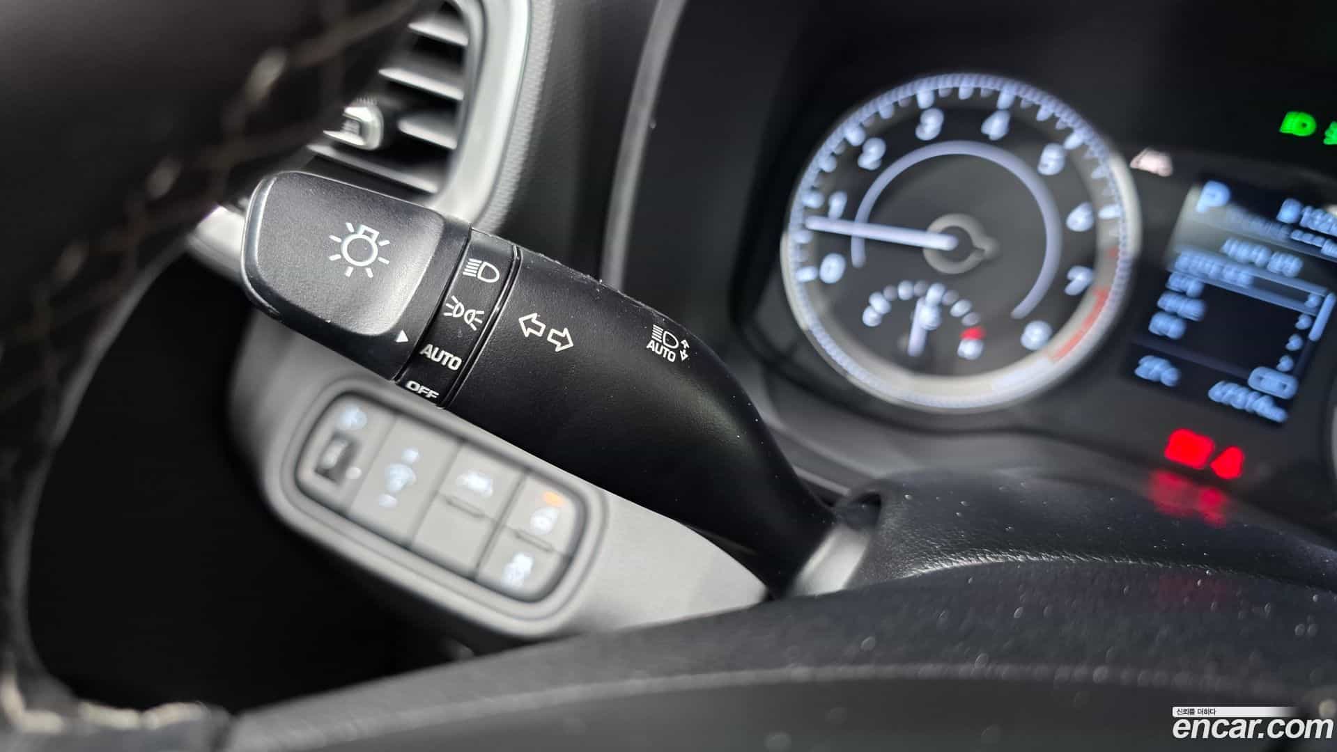Venue Hyundai 2020.10-OPTION-040