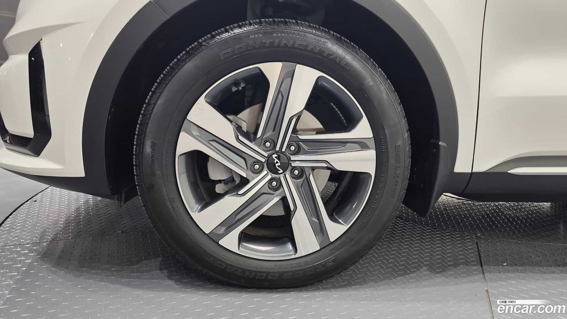 Sorento Kia 2023.6-OUTER-005