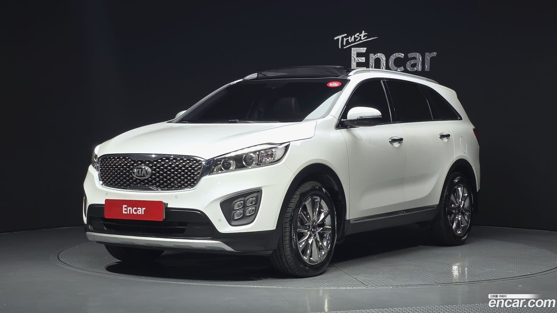 Main__Slider__Photo:Sorento Kia 2016.2-0