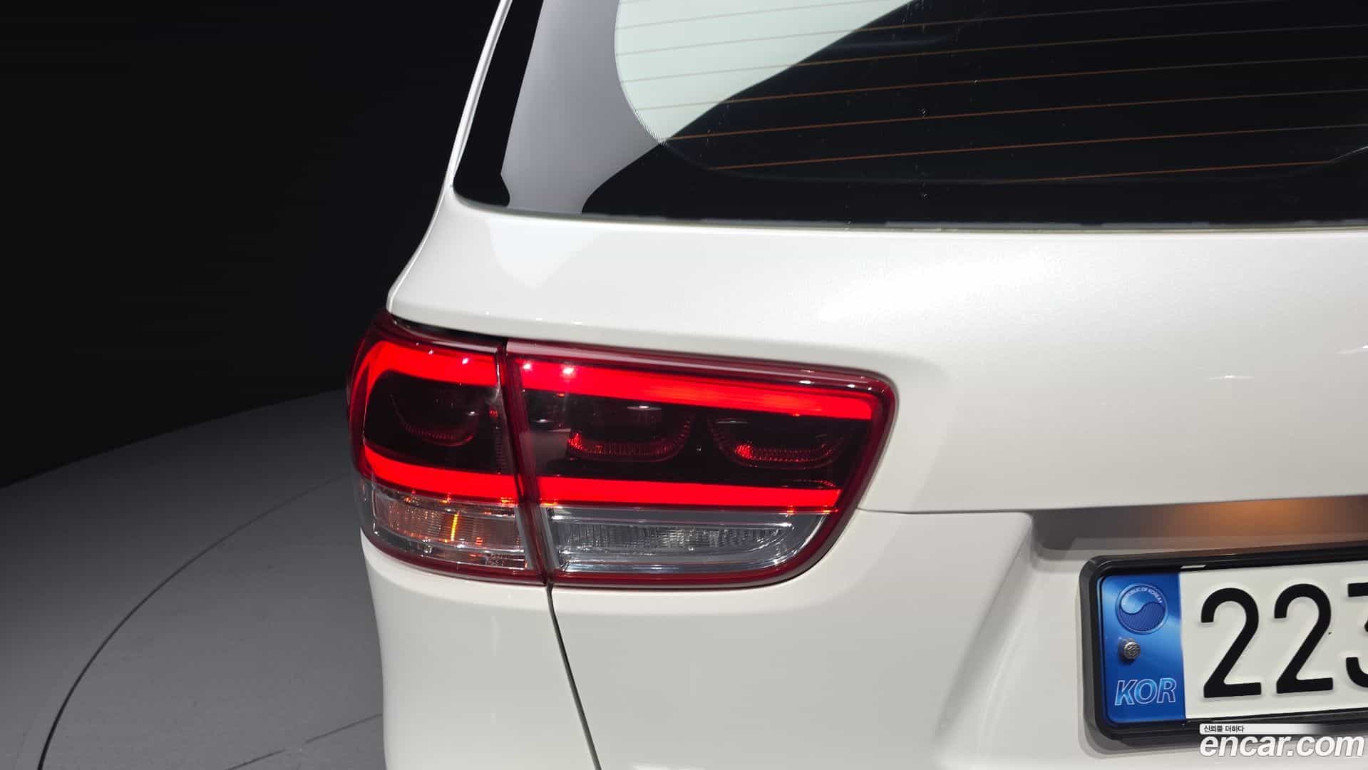 Sorento Kia 2016.2-OUTER-033