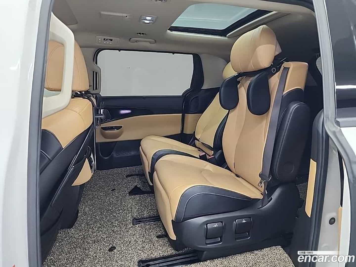 Canival Kia 2020.9-OPTION-016