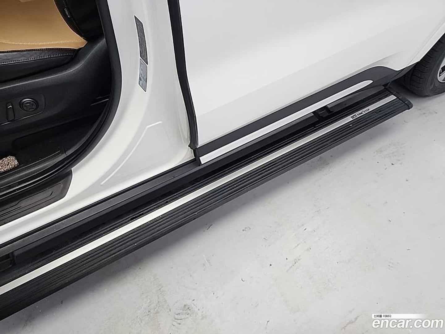 Canival Kia 2020.9-OPTION-017
