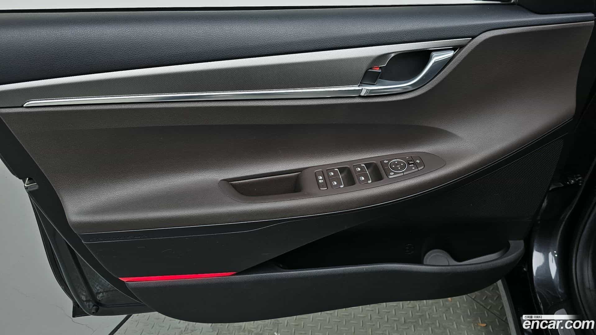 Grandeur Hyundai 2021.2-INNER-034