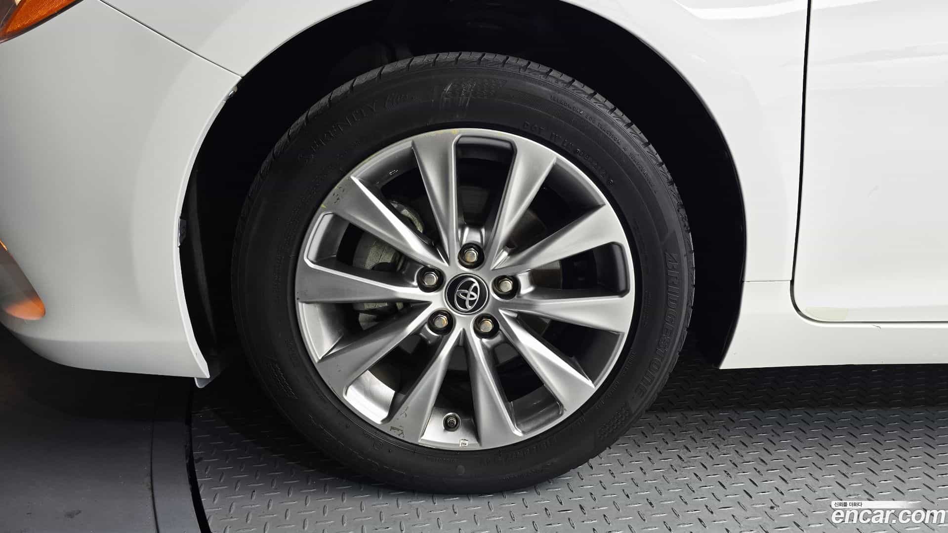 Camry Toyota 2017.4-OUTER-005