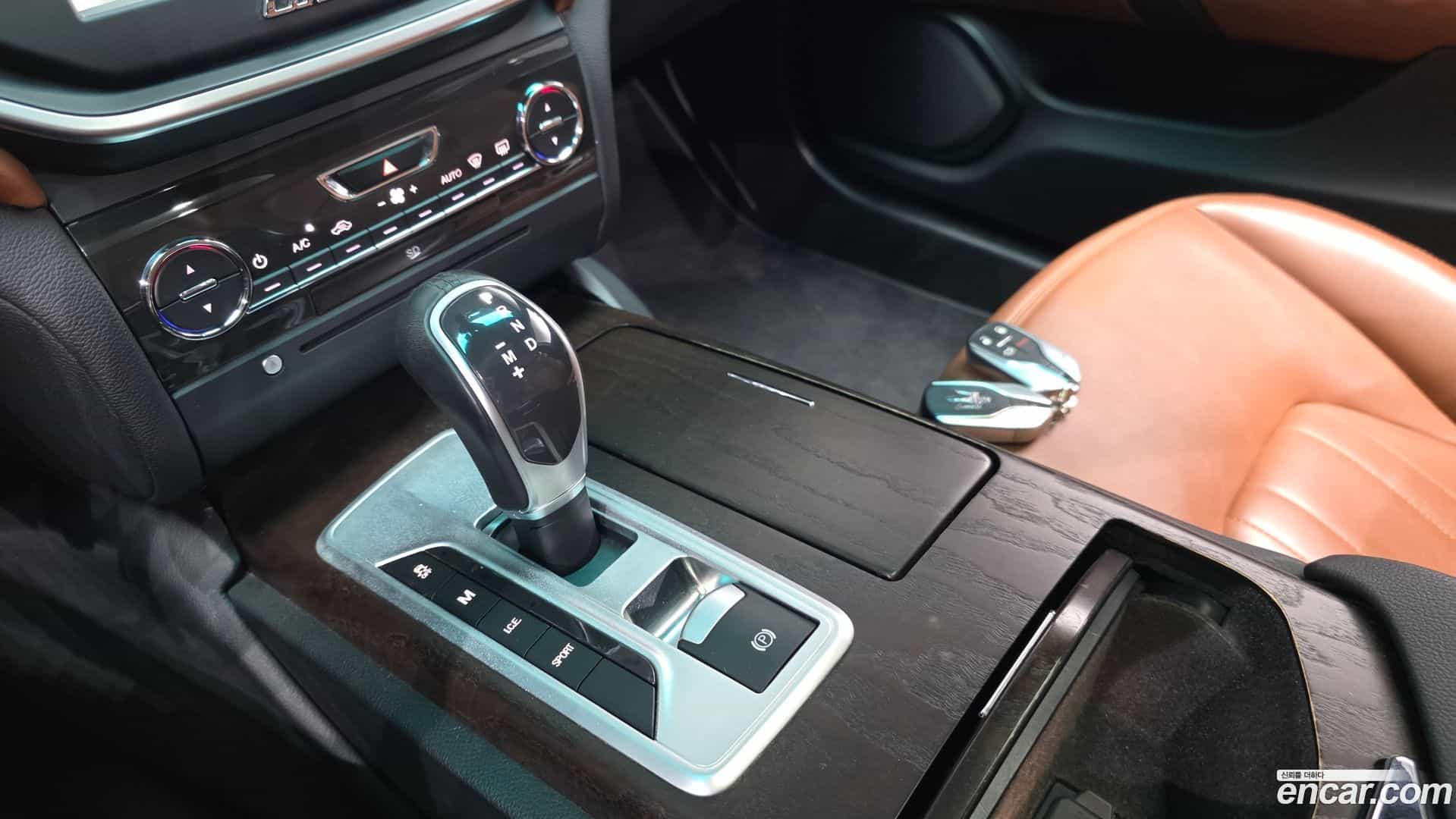 Ghibli Maserati 2016.4-INNER-009