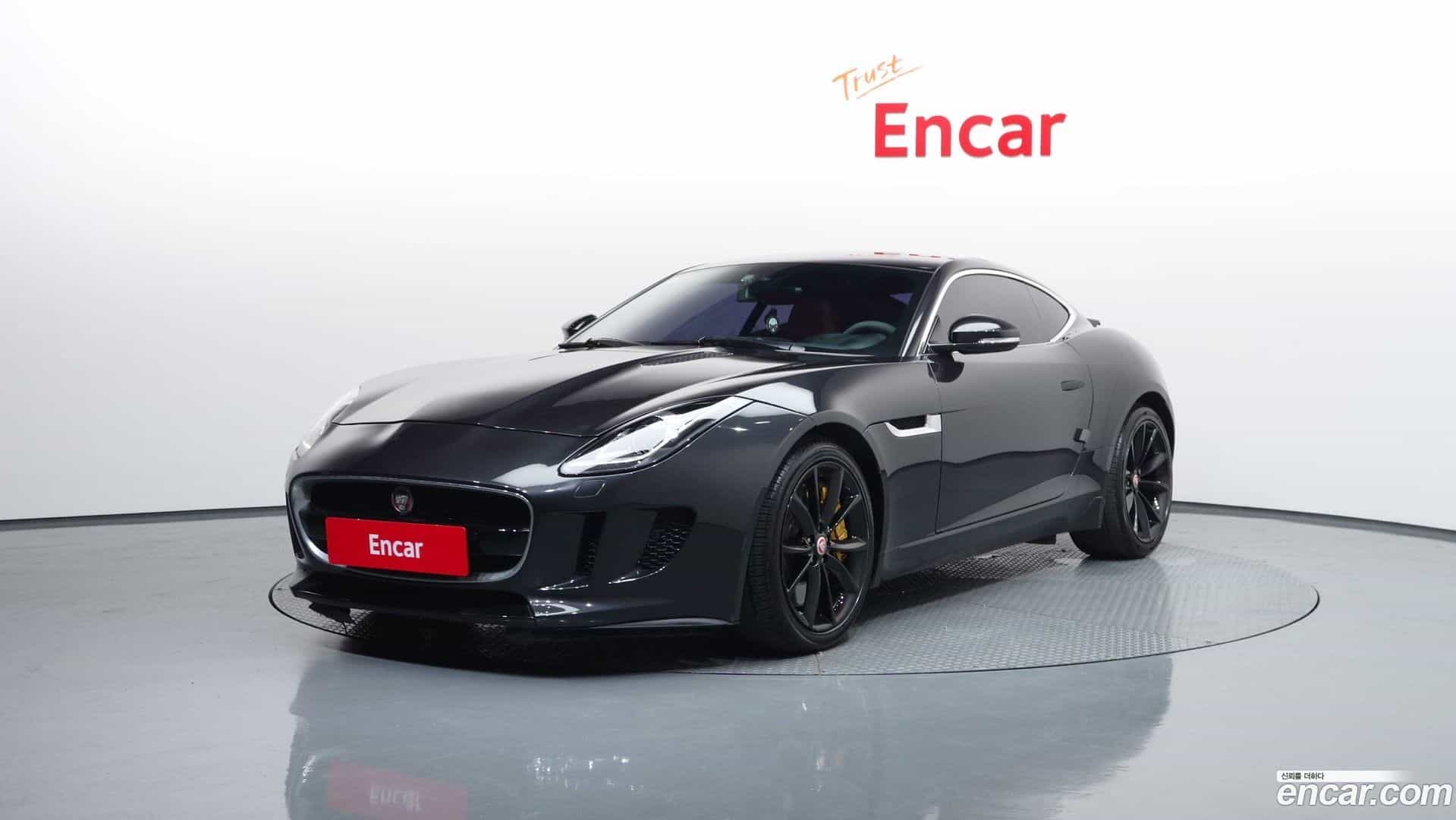 F-TYPE Jaguar 2014.5-OUTER-001
