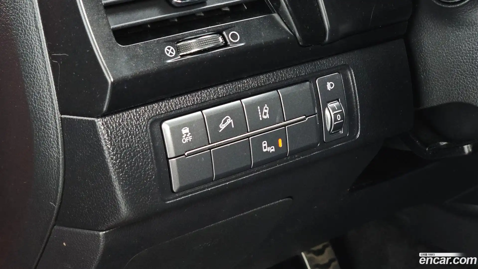 Rexton KG Mobility 2021.2-OPTION-018