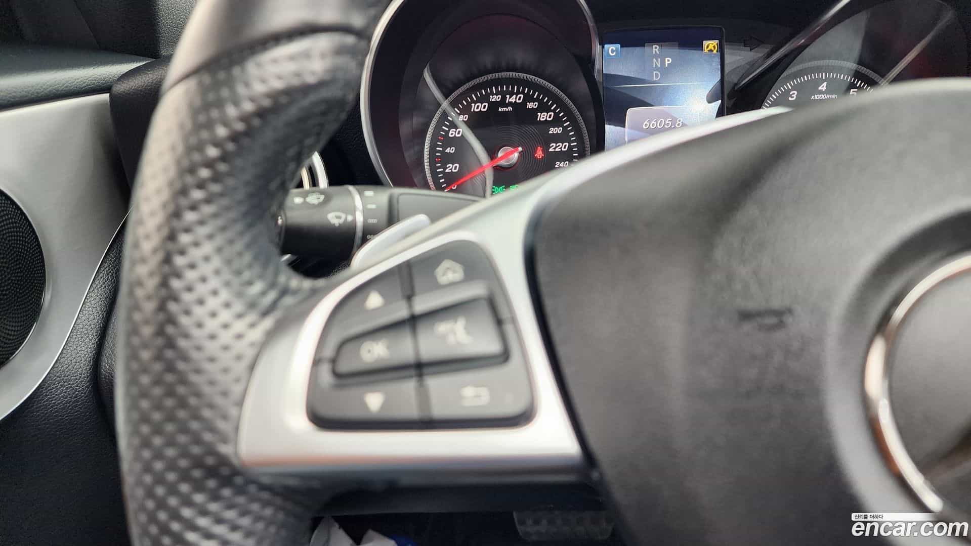 C-Class Mercedes-Benz 2018.5-OPTION-020