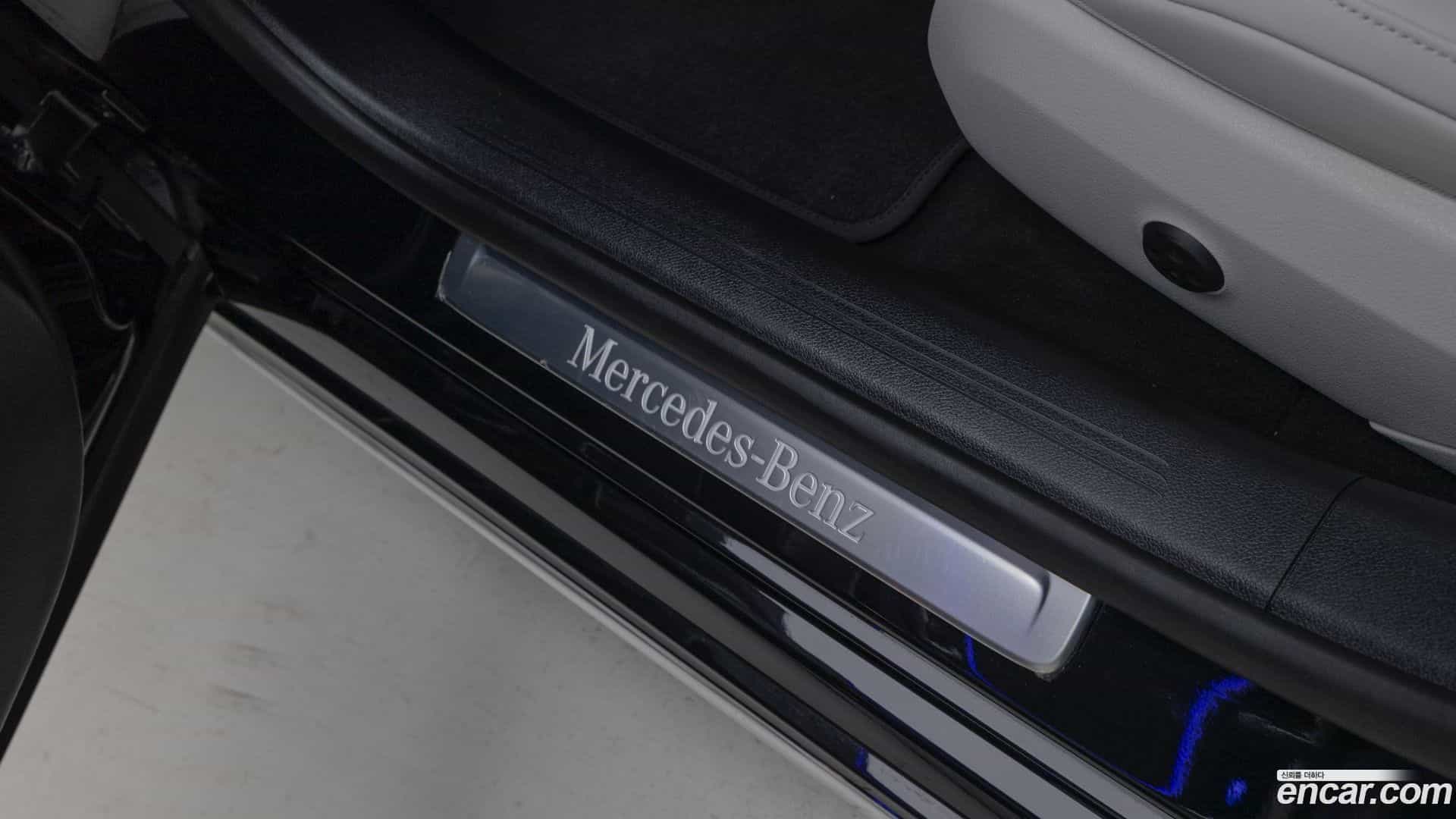 E-Class Mercedes-Benz 2025.7-OPTION-021