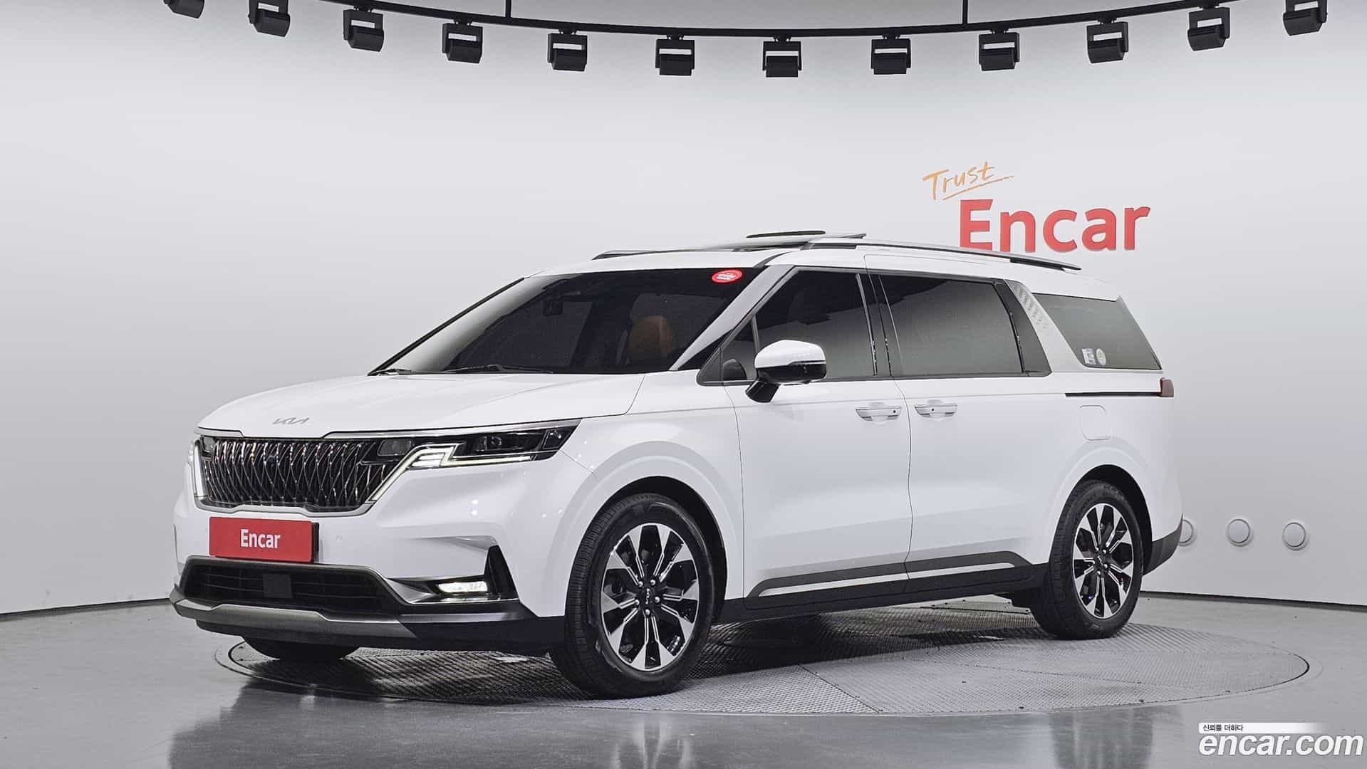Canival Kia 2022.4-OUTER-001