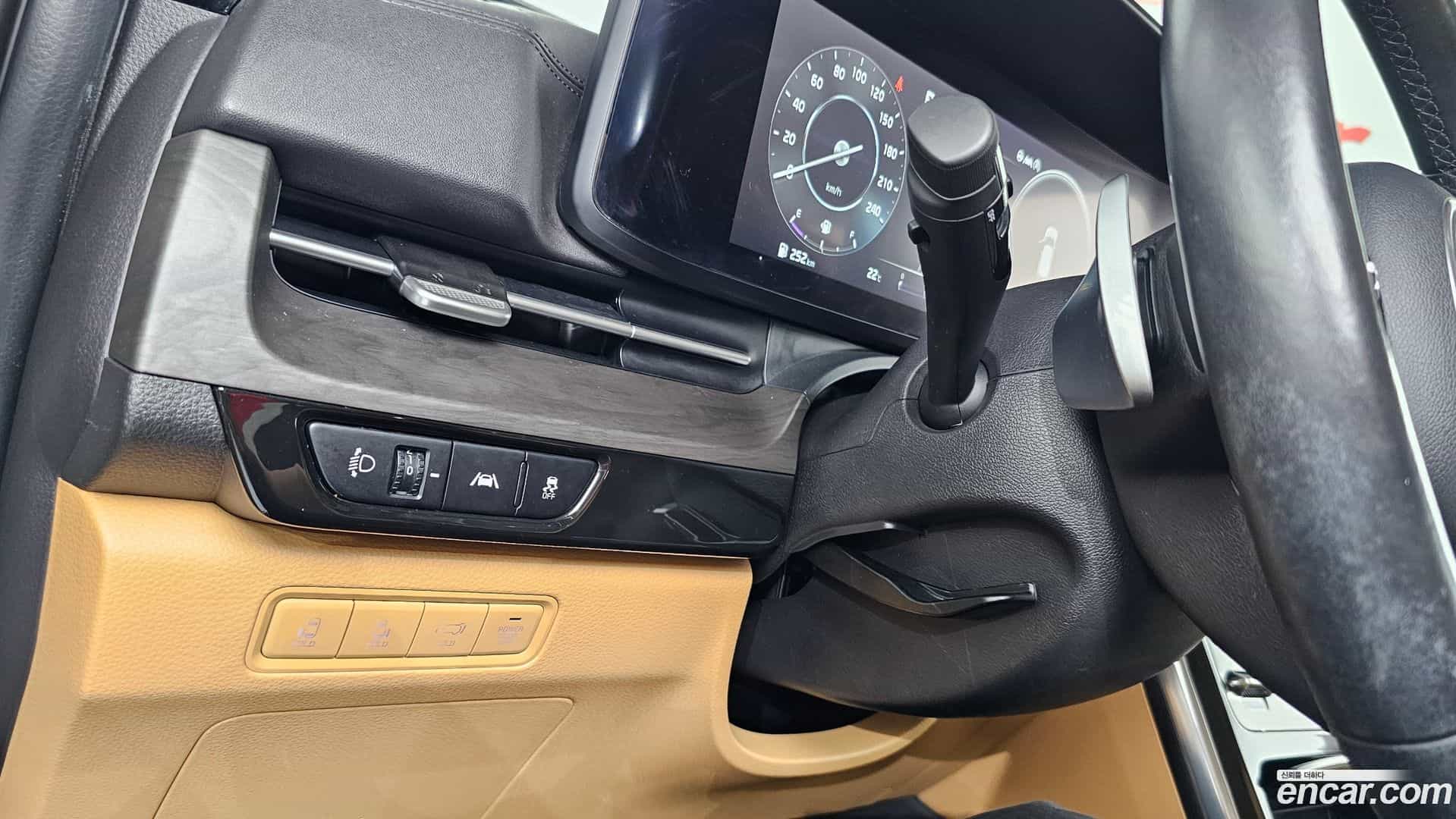Canival Kia 2022.4-OPTION-023