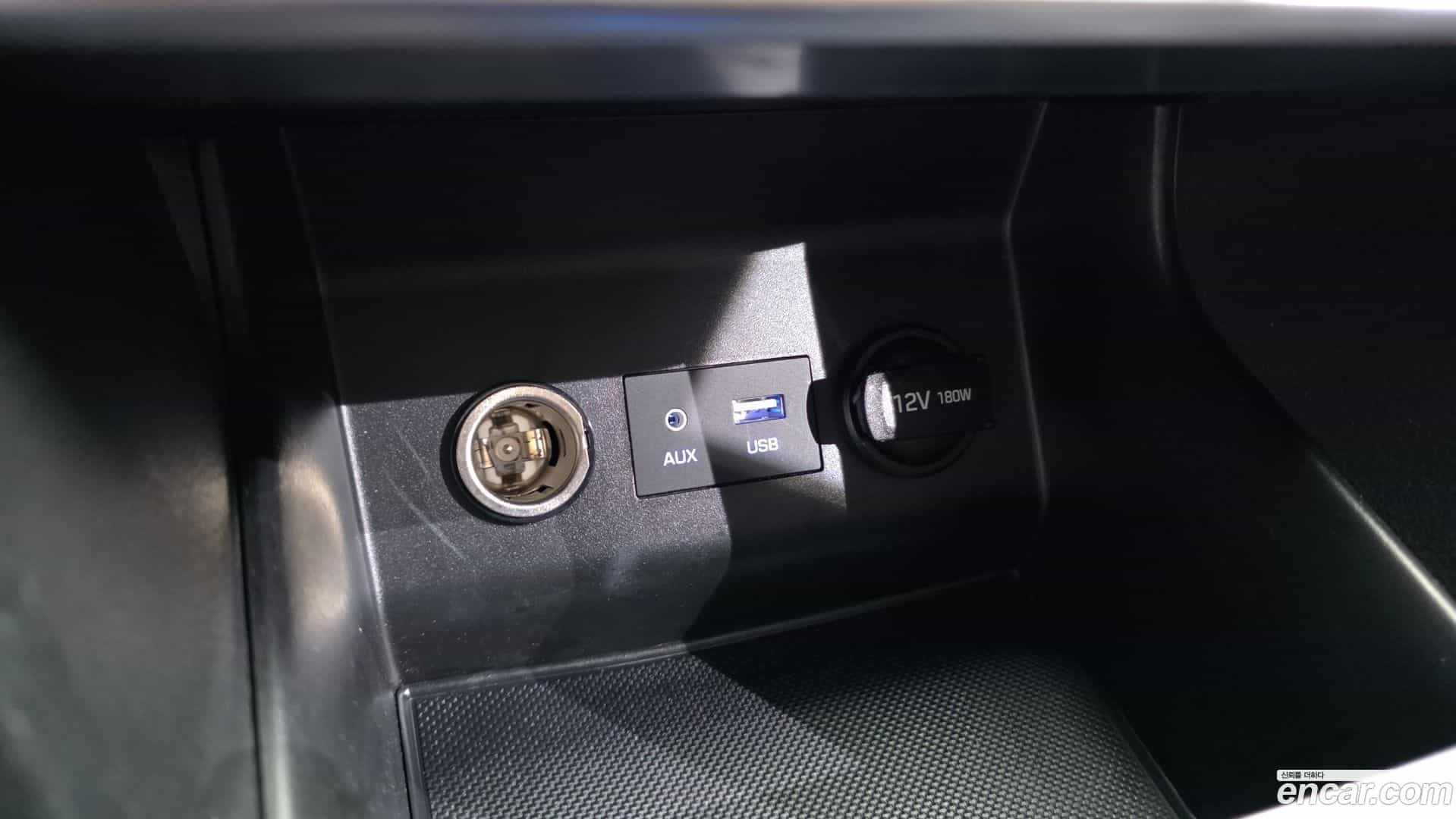 AVANTE Hyundai 2020.1-OPTION-021