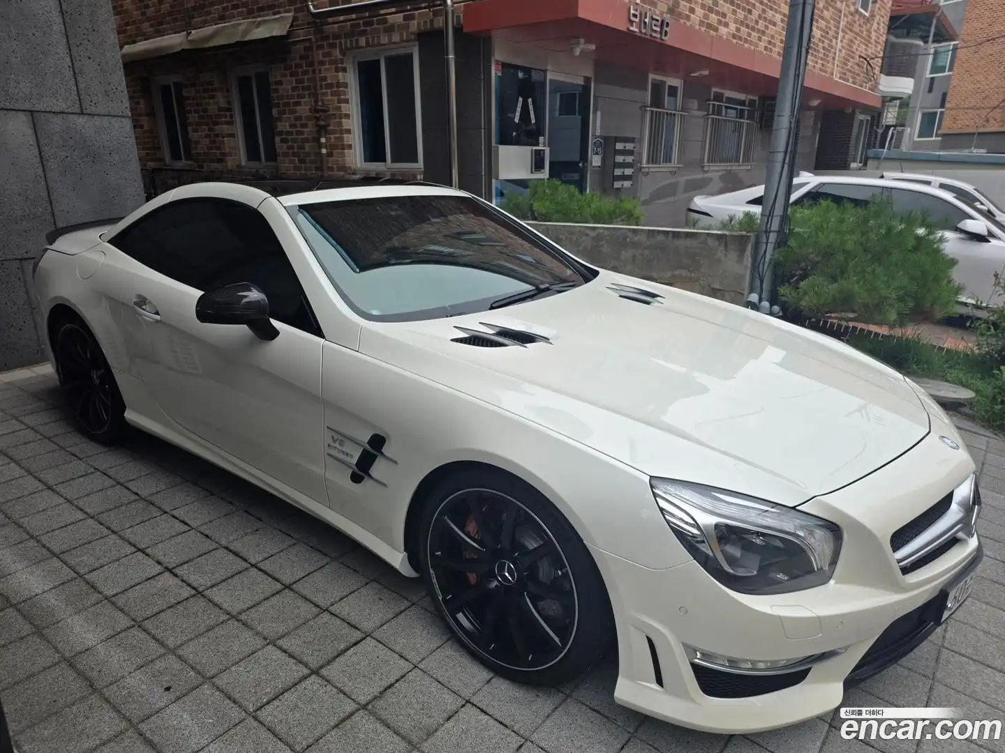 SL-Class Mercedes-Benz 2014.2-OPTION-017