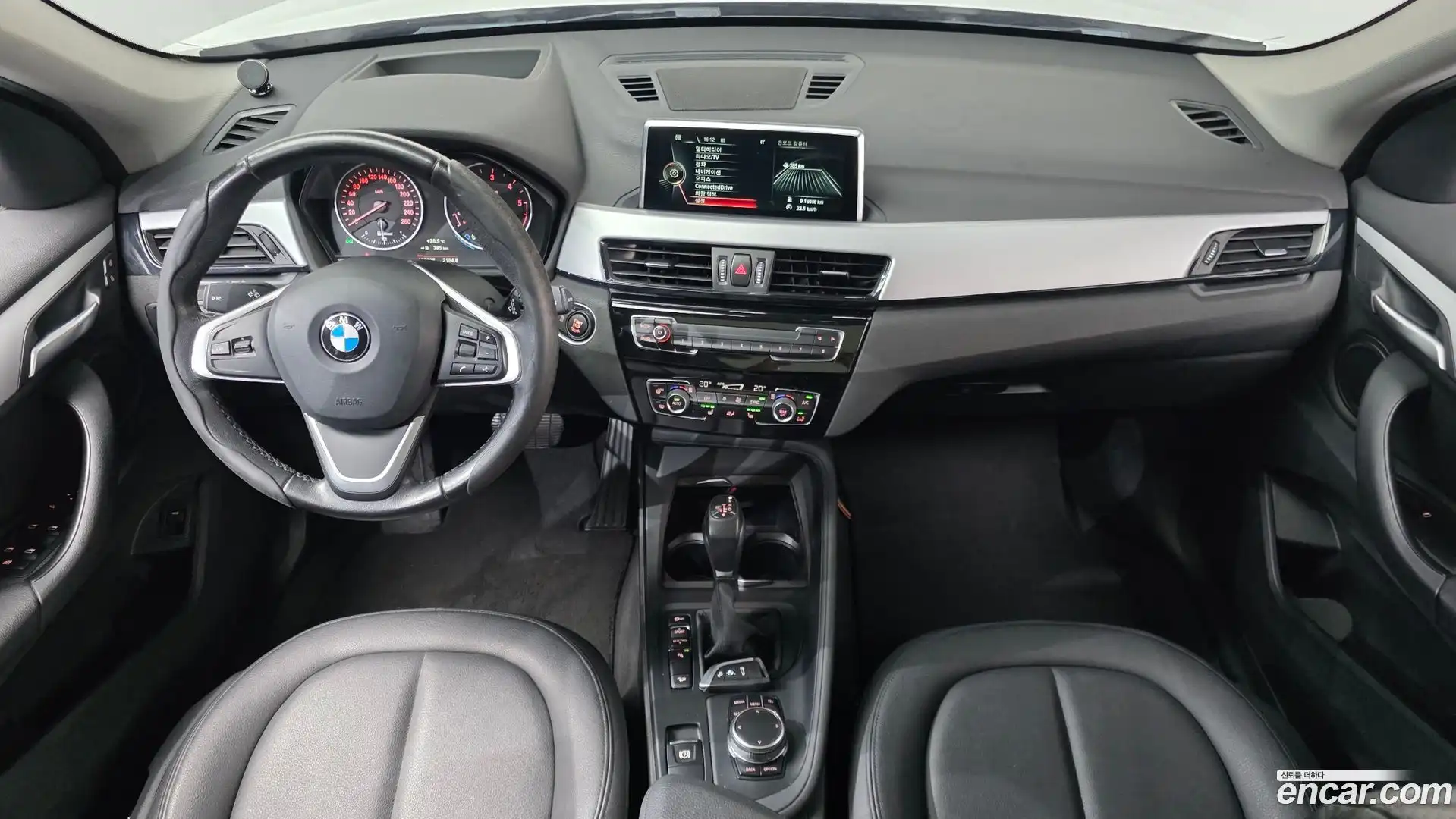 X1 BMW 2016.9-INNER-007