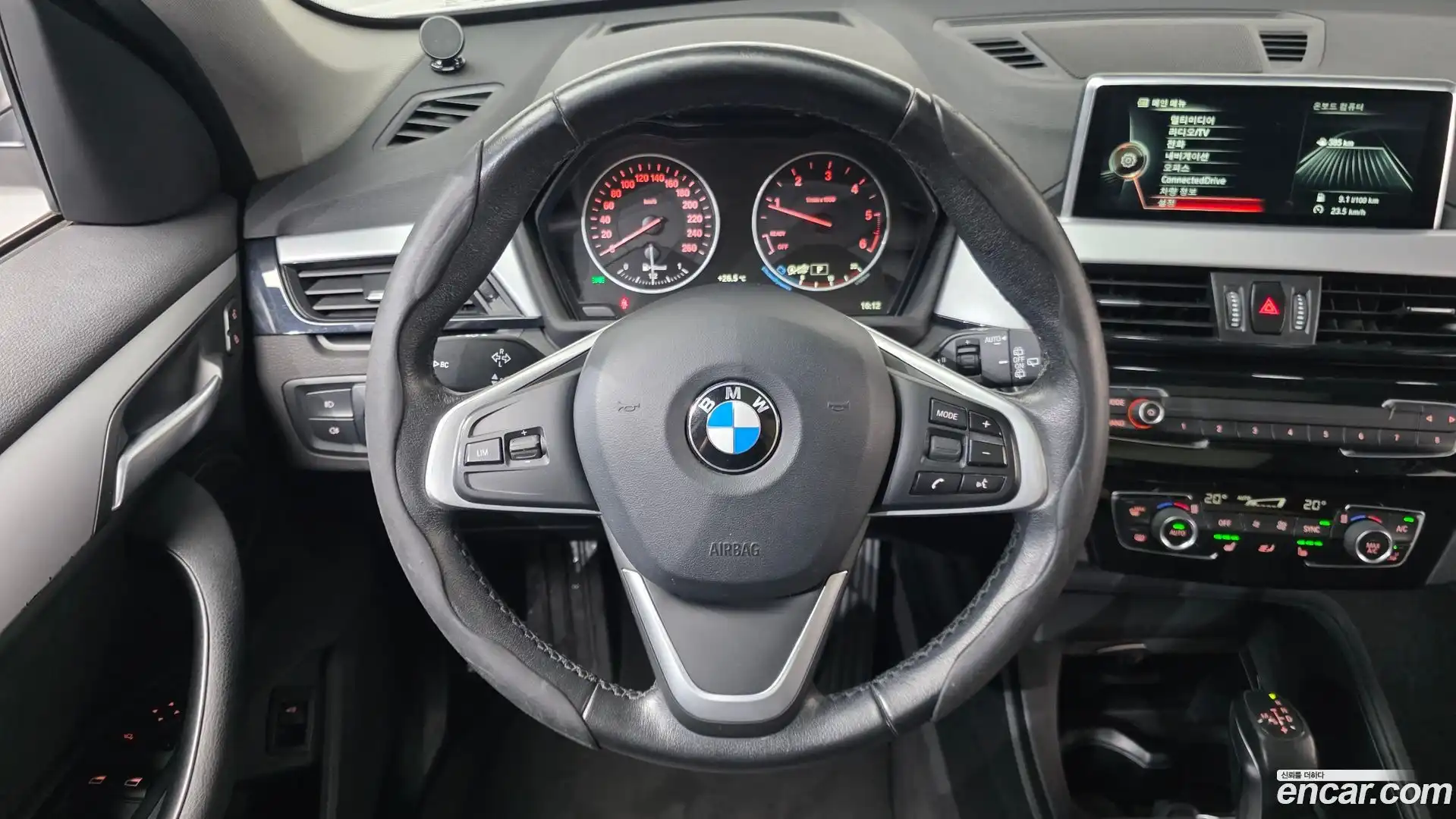 X1 BMW 2016.9-OPTION-018