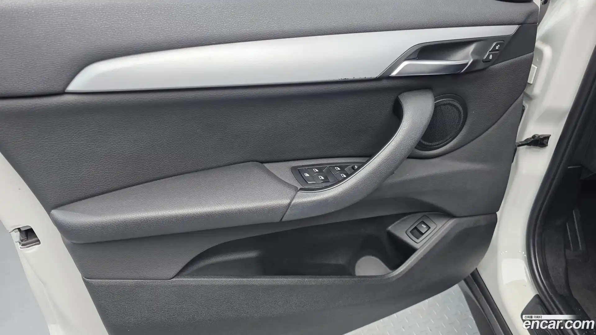 X1 BMW 2016.9-INNER-034