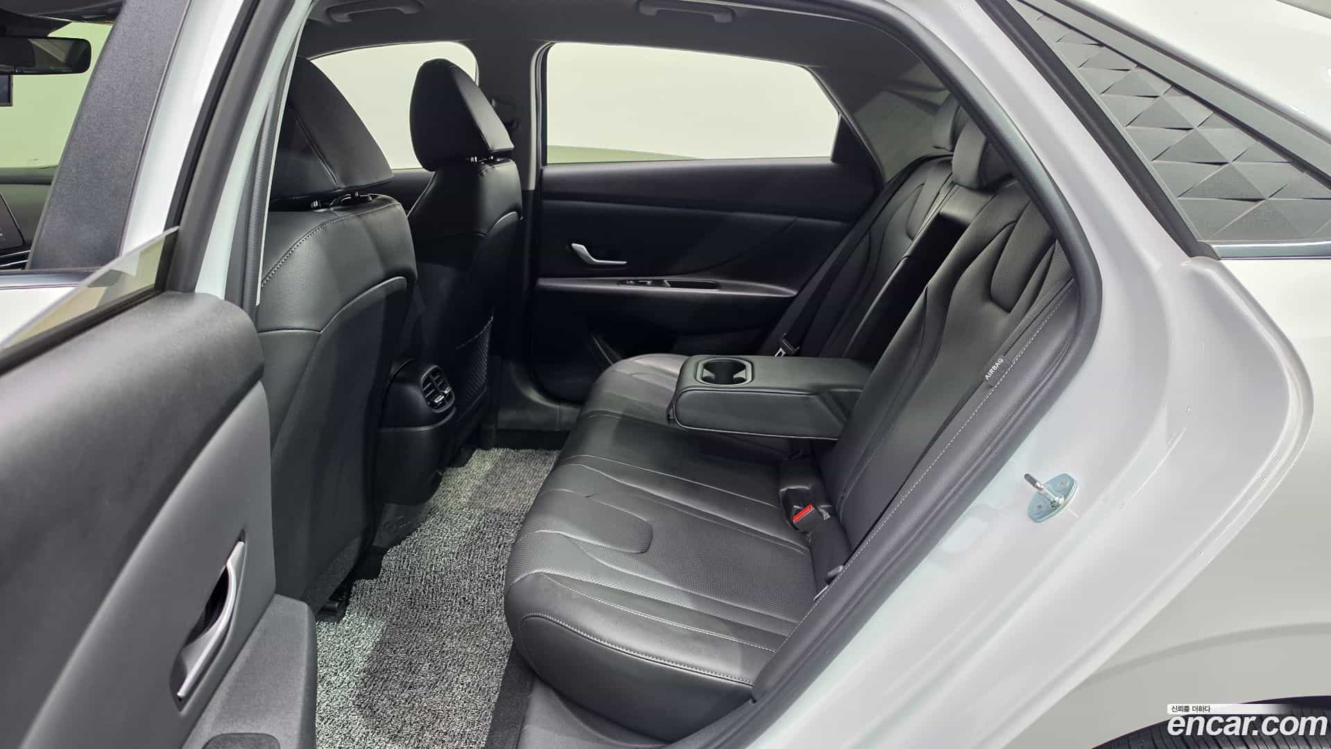 AVANTE Hyundai 2025.4-OPTION-015