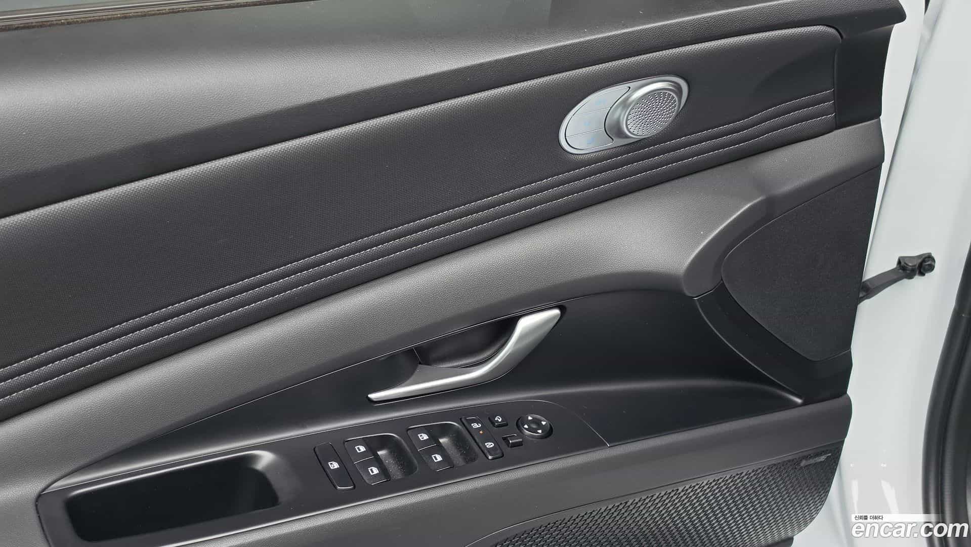 AVANTE Hyundai 2025.4-OPTION-021