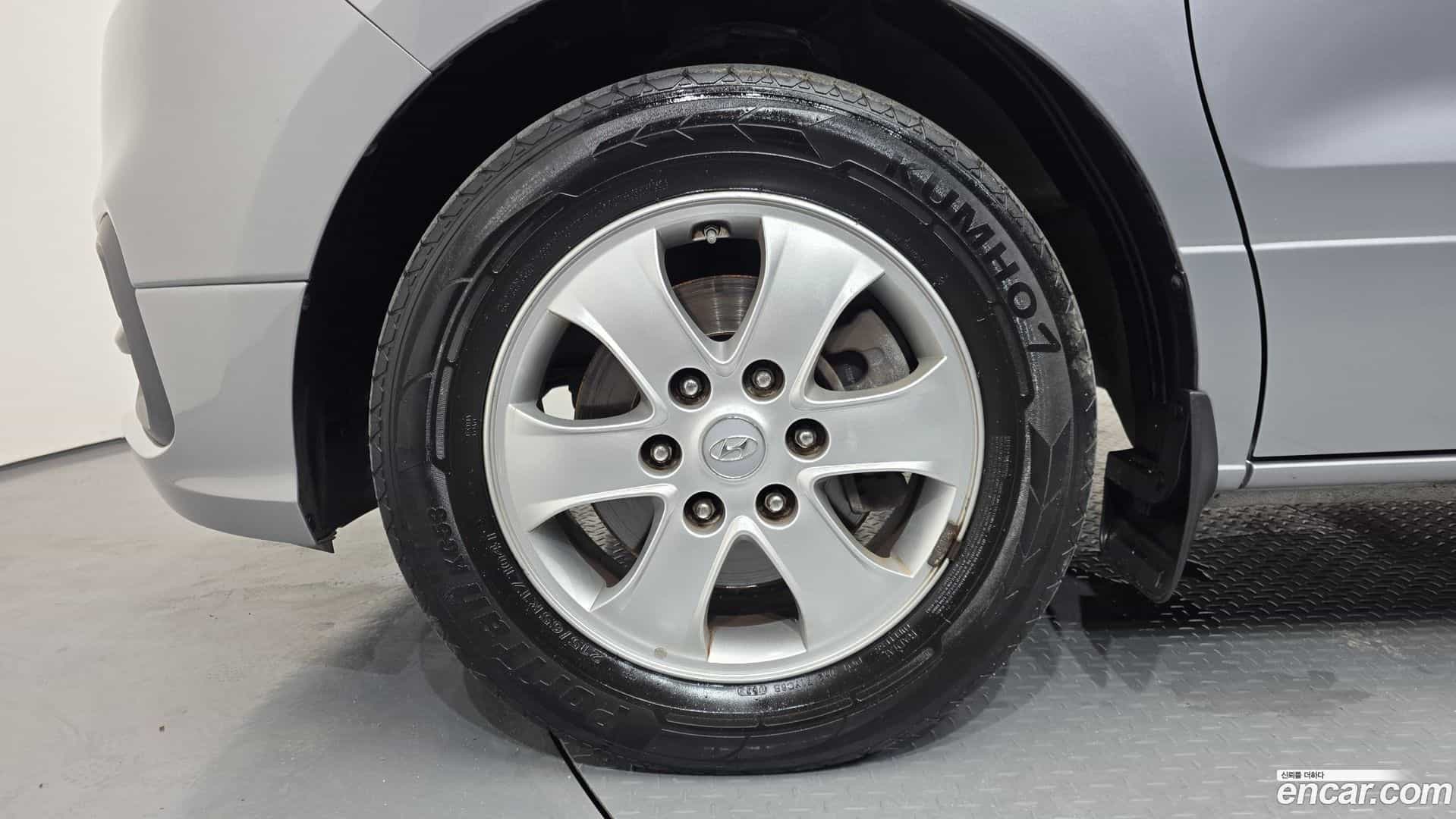 Starex Hyundai 2019.1-OUTER-005