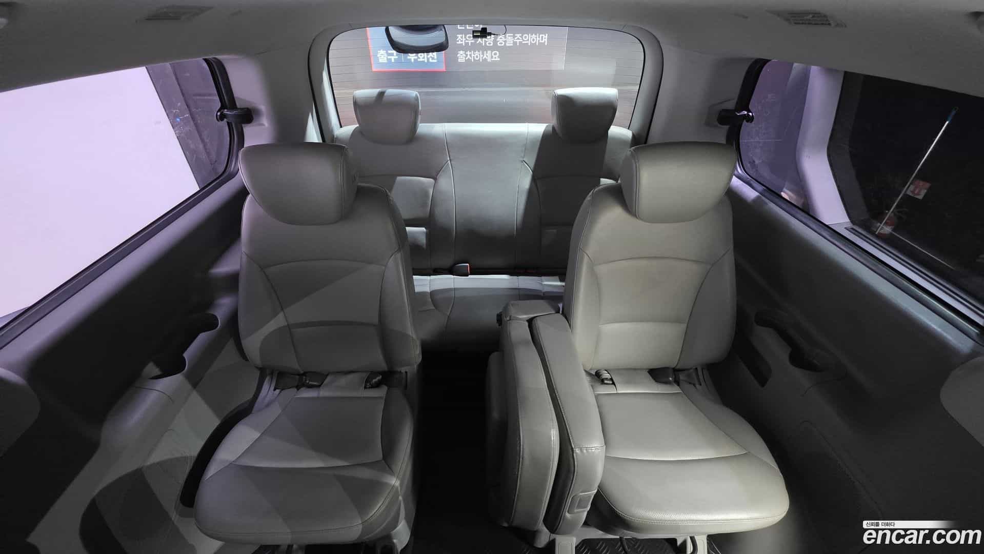 Starex Hyundai 2019.1-OPTION-022