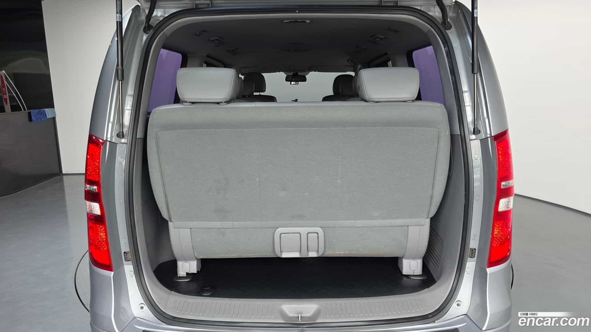 Starex Hyundai 2019.1-OPTION-024