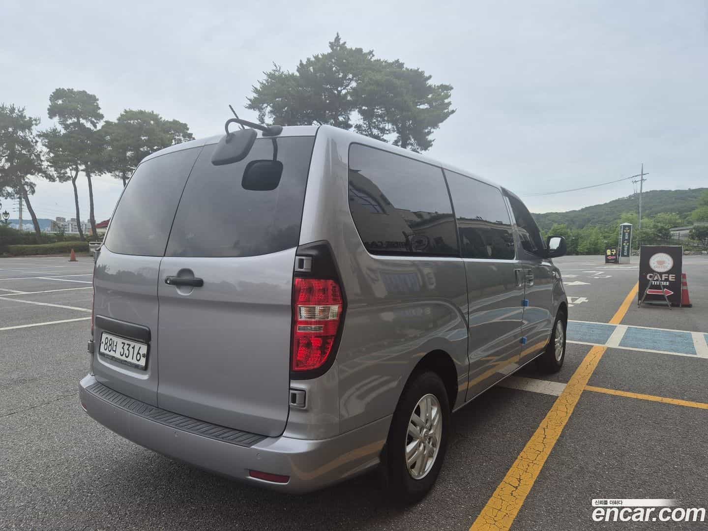 Starex Hyundai 2019.6-OUTER-006
