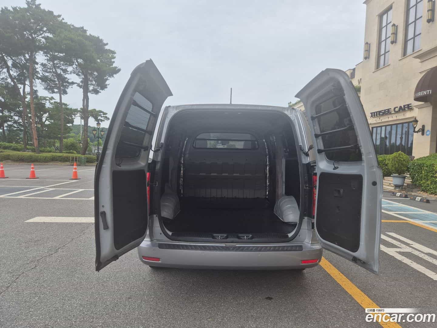 Starex Hyundai 2019.6-INNER-008