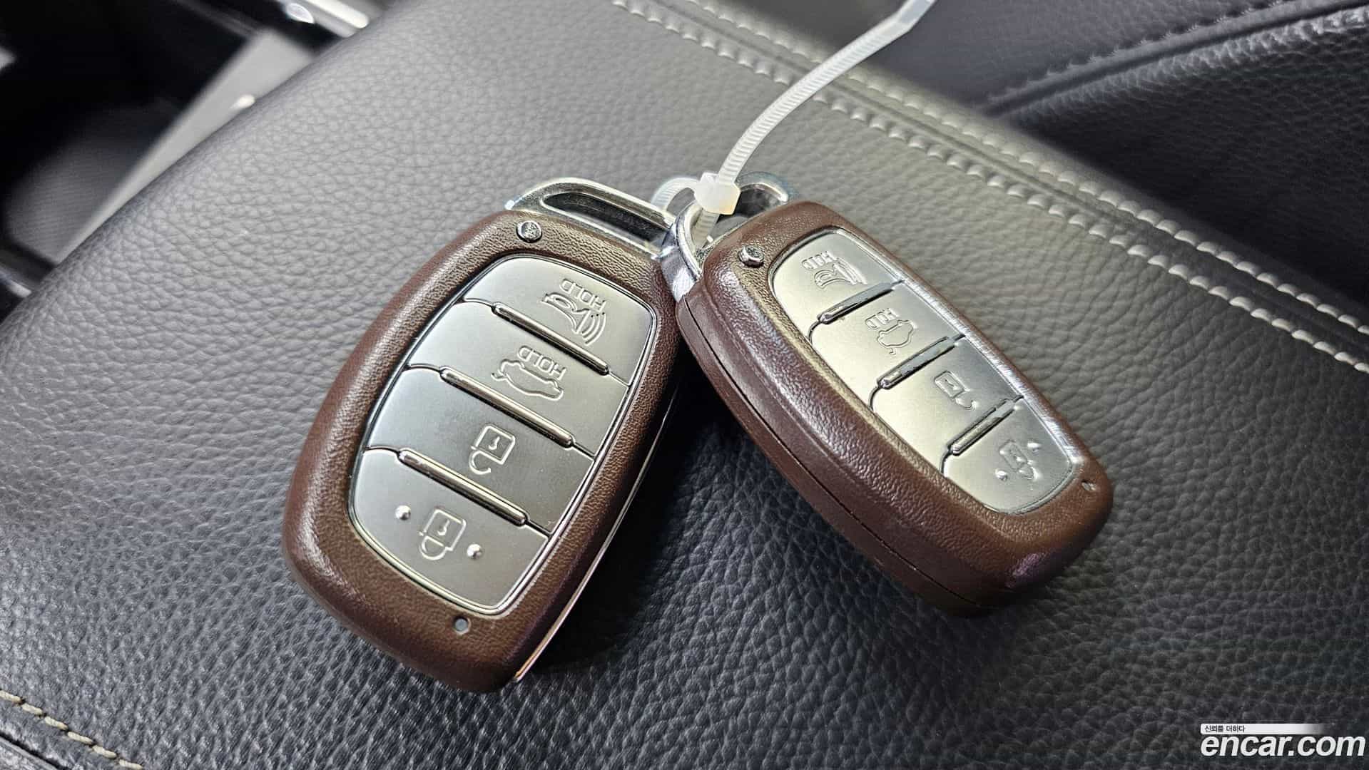 Sonata Hyundai 2018.8-OPTION-023