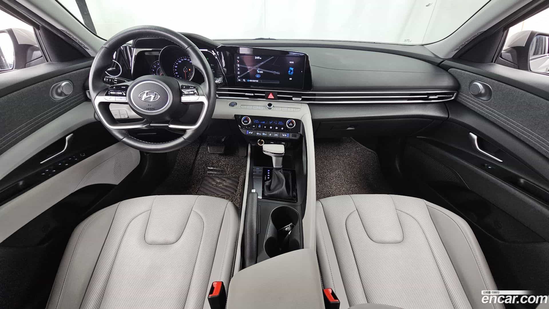 AVANTE Hyundai 2023.0-INNER-007