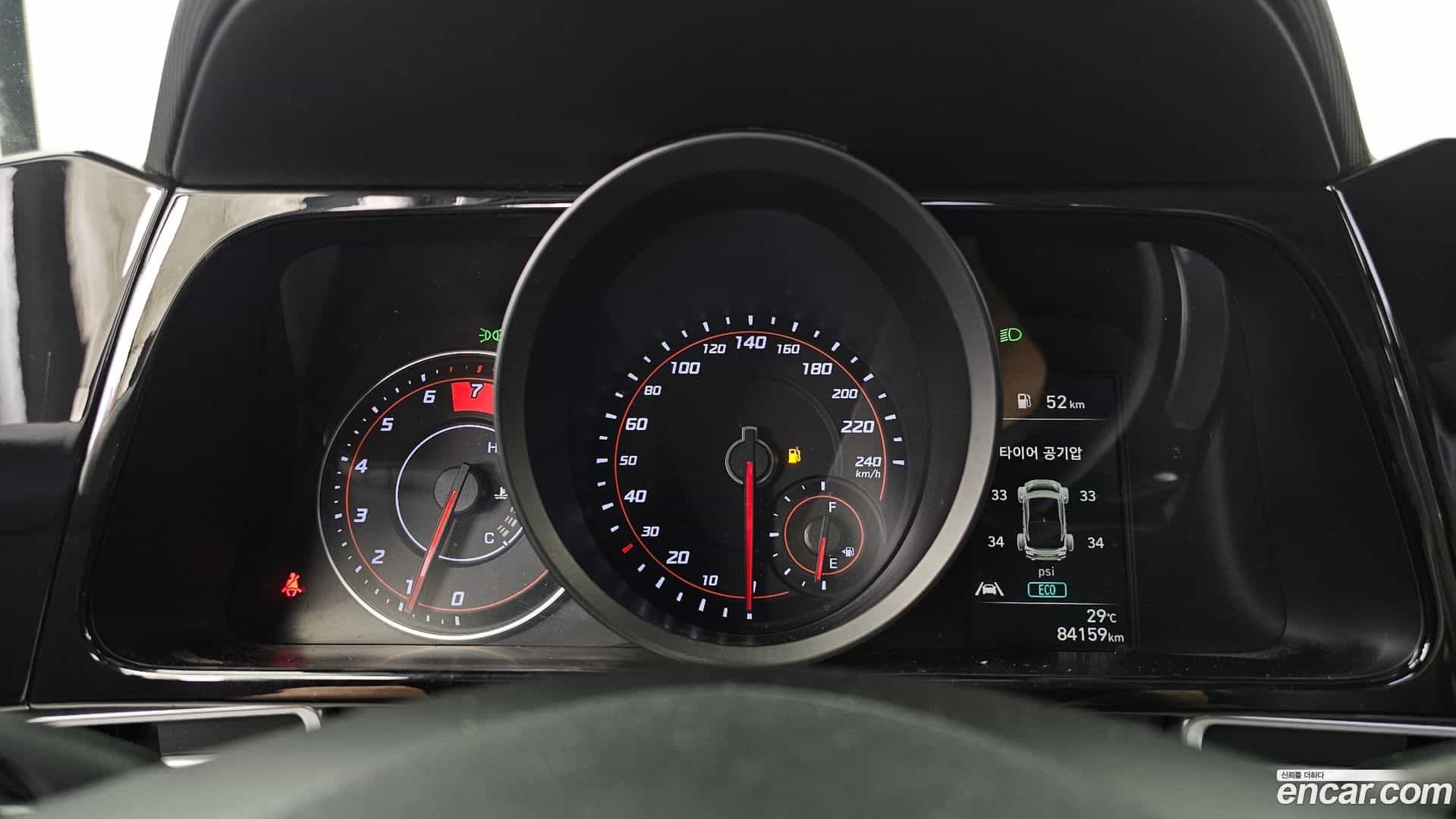 AVANTE Hyundai 2023.0-INNER-008
