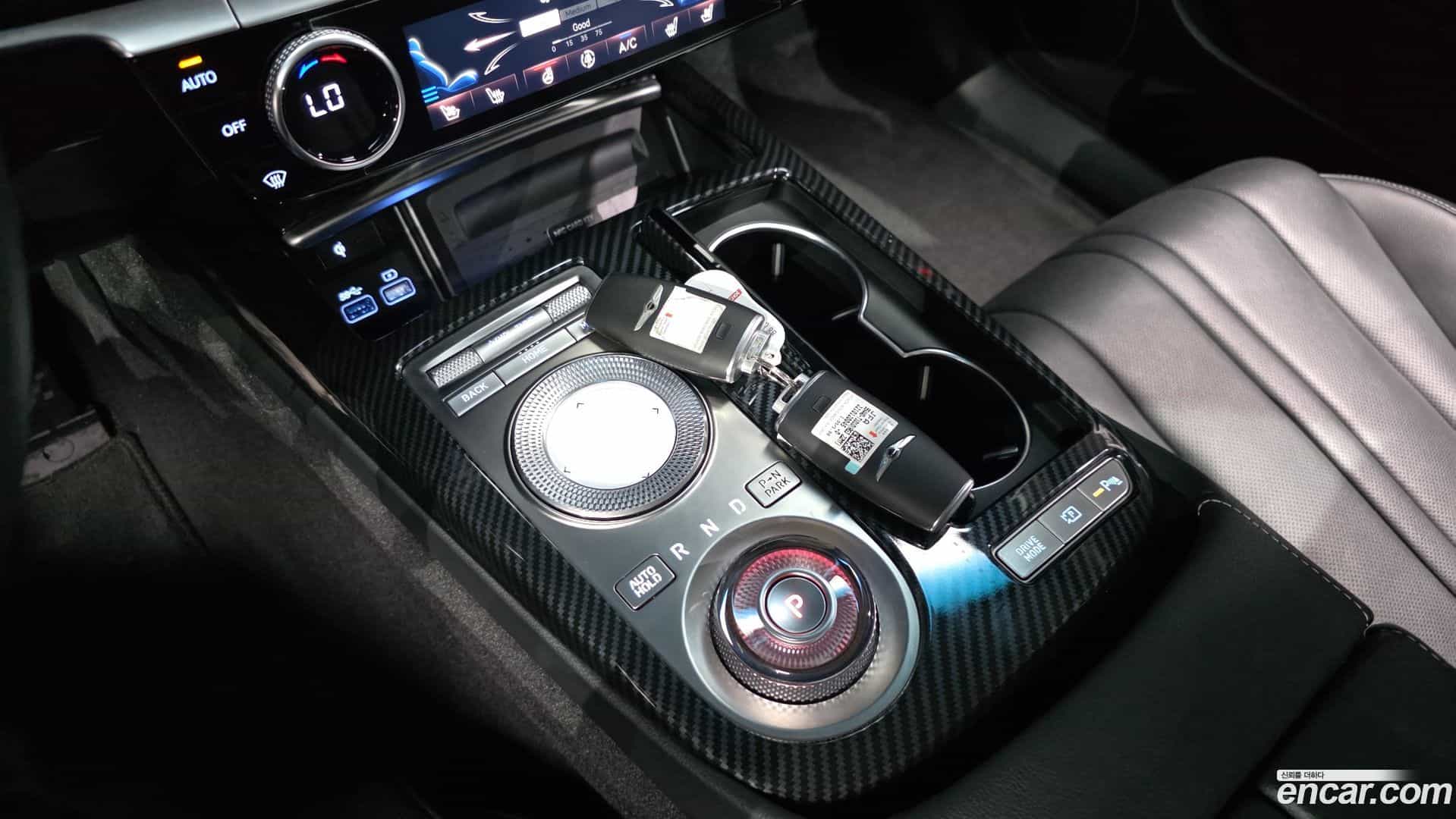 G80 Genesis 2022.0-INNER-009
