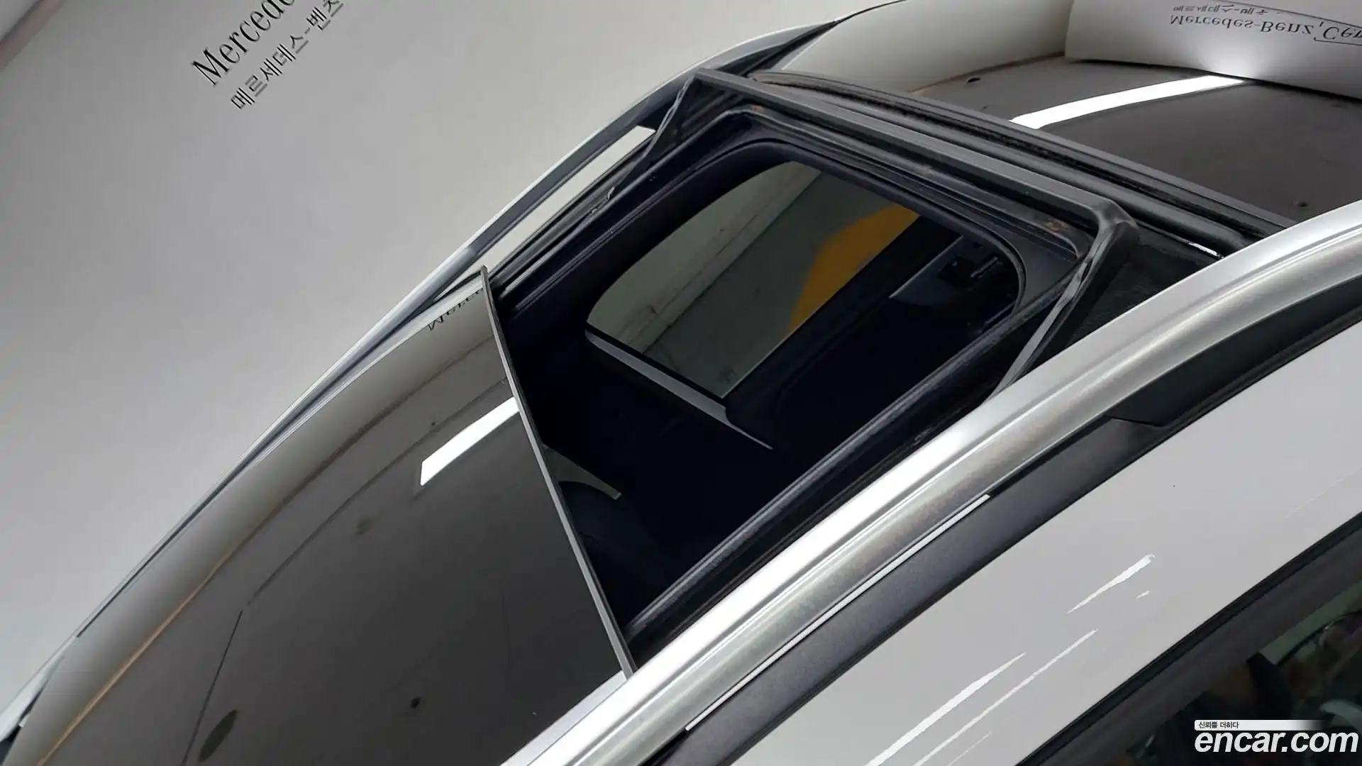 GLB-Class Mercedes-Benz 2021.8-OPTION-016