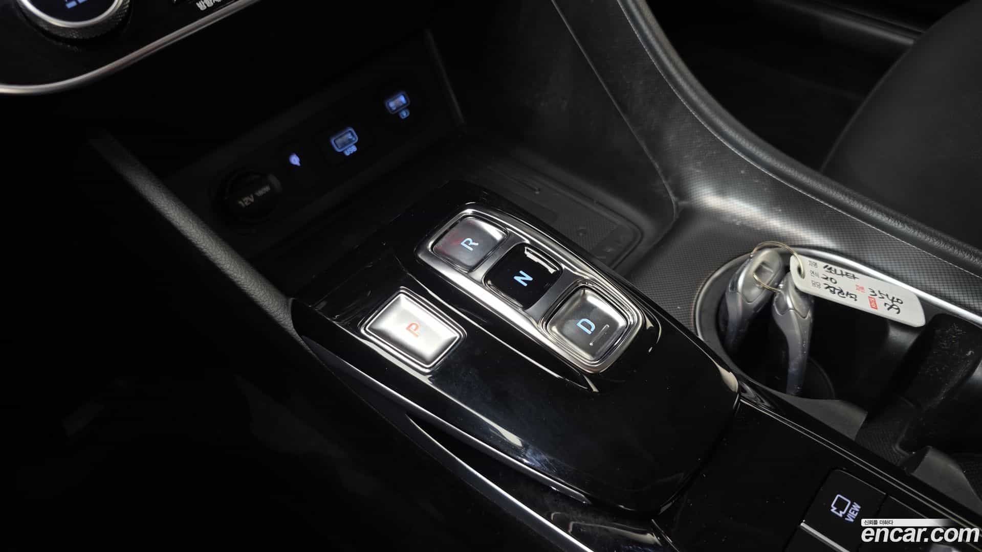 Sonata Hyundai 2020.2-INNER-009