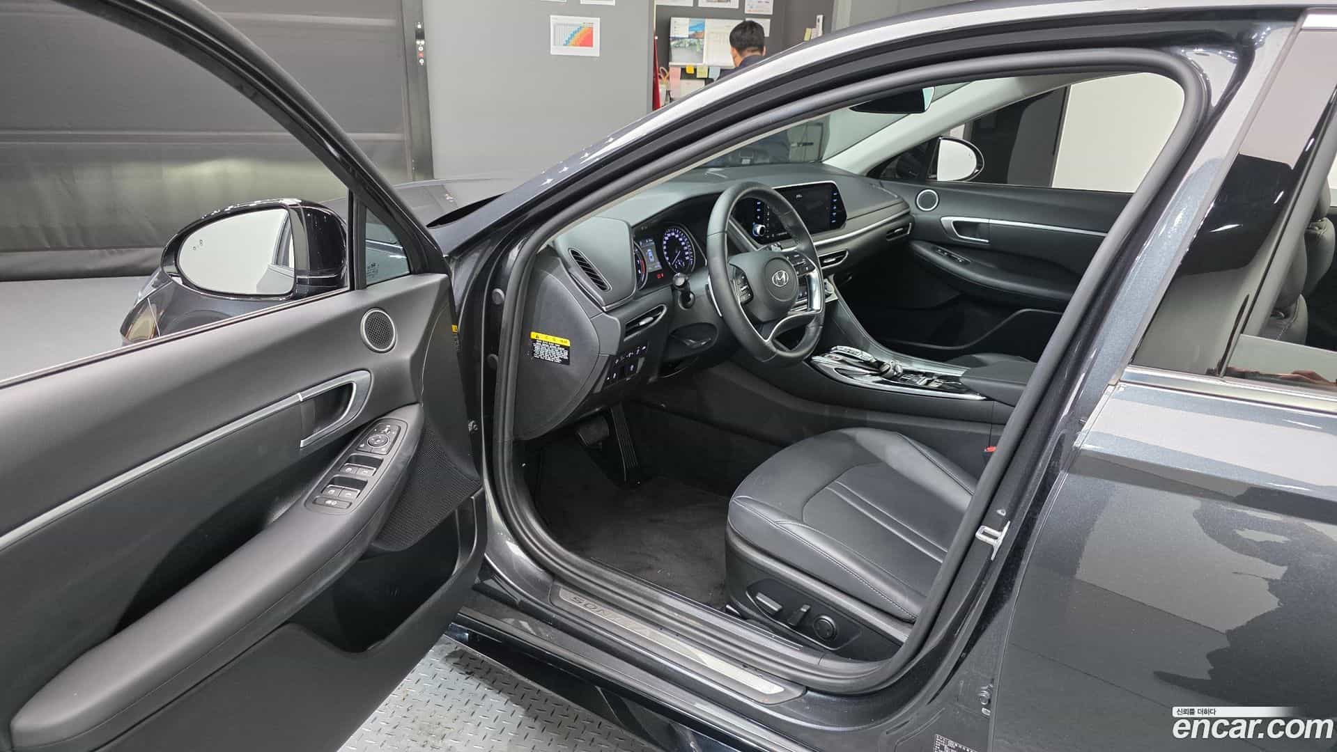 Sonata Hyundai 2020.2-INNER-010
