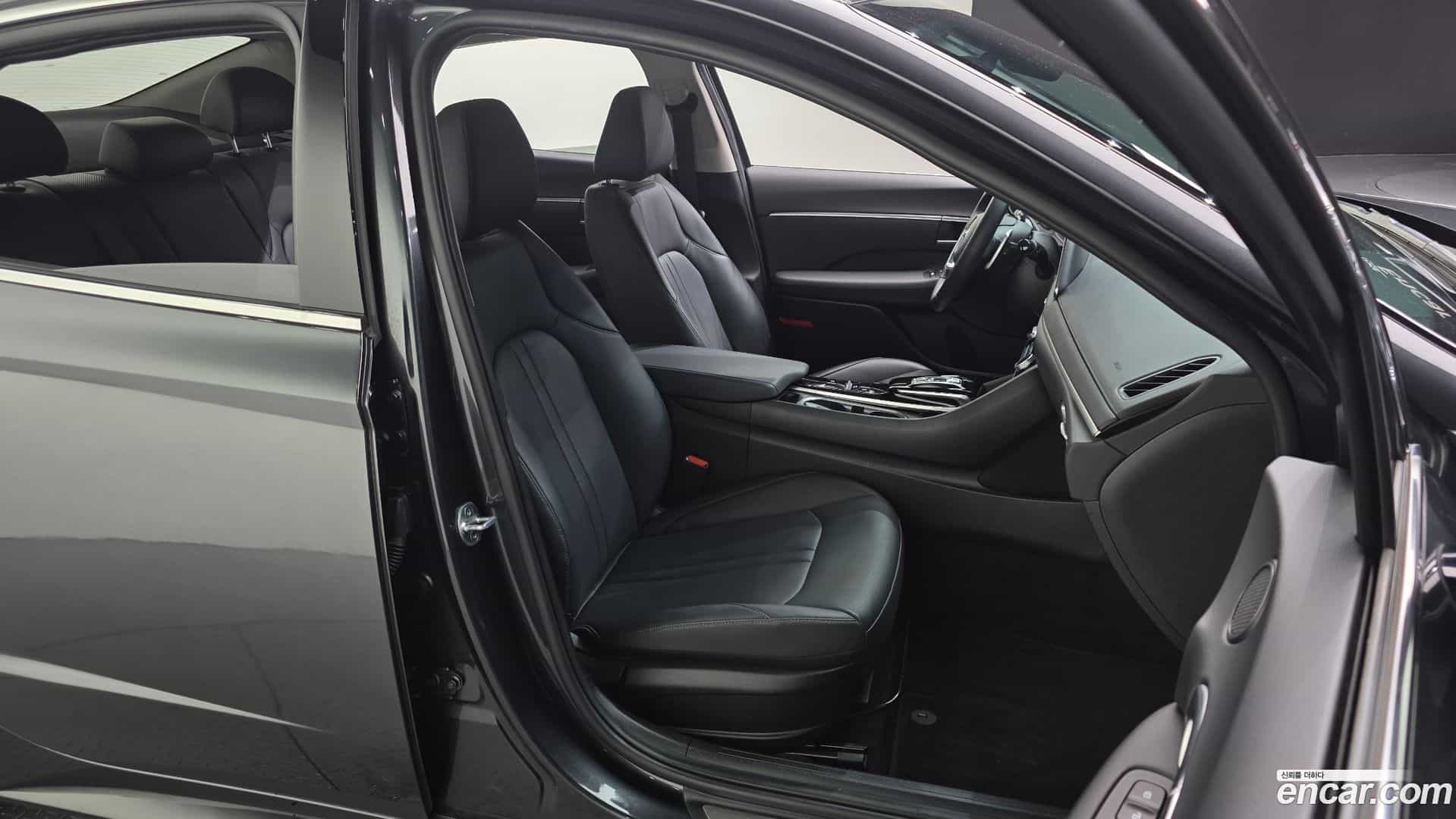 Sonata Hyundai 2020.2-OPTION-016