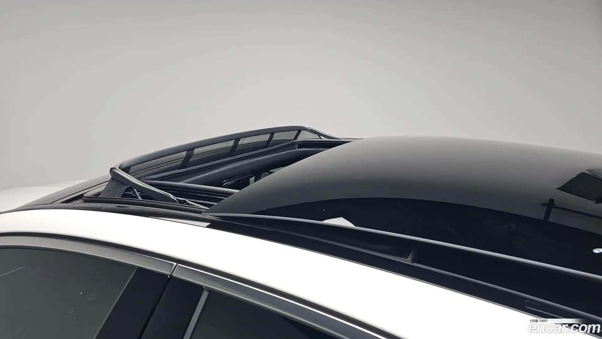 E-Class Mercedes-Benz 2024.7-OPTION-020